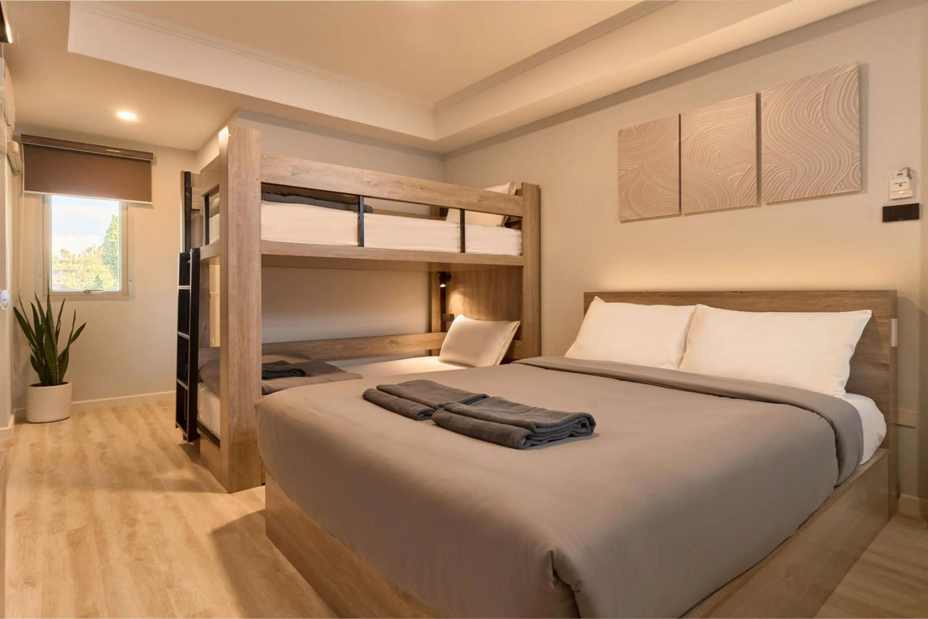 Bed in Thapae60 Mini Hotel