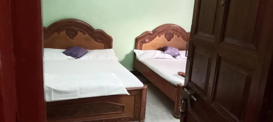 Bed in Hotel Raghunath Residency Niwas