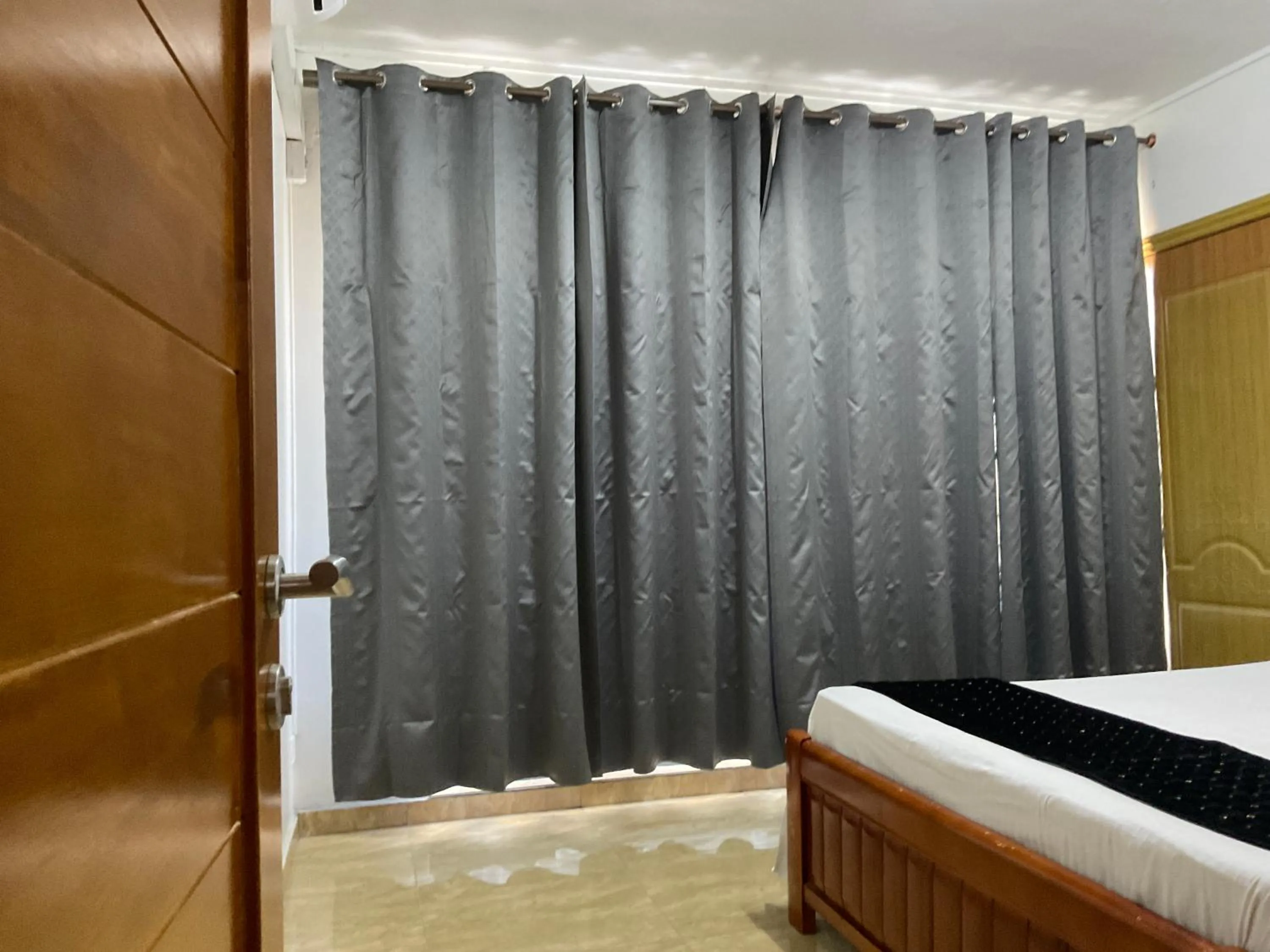 Bed in Blue Bay Holiday Resort