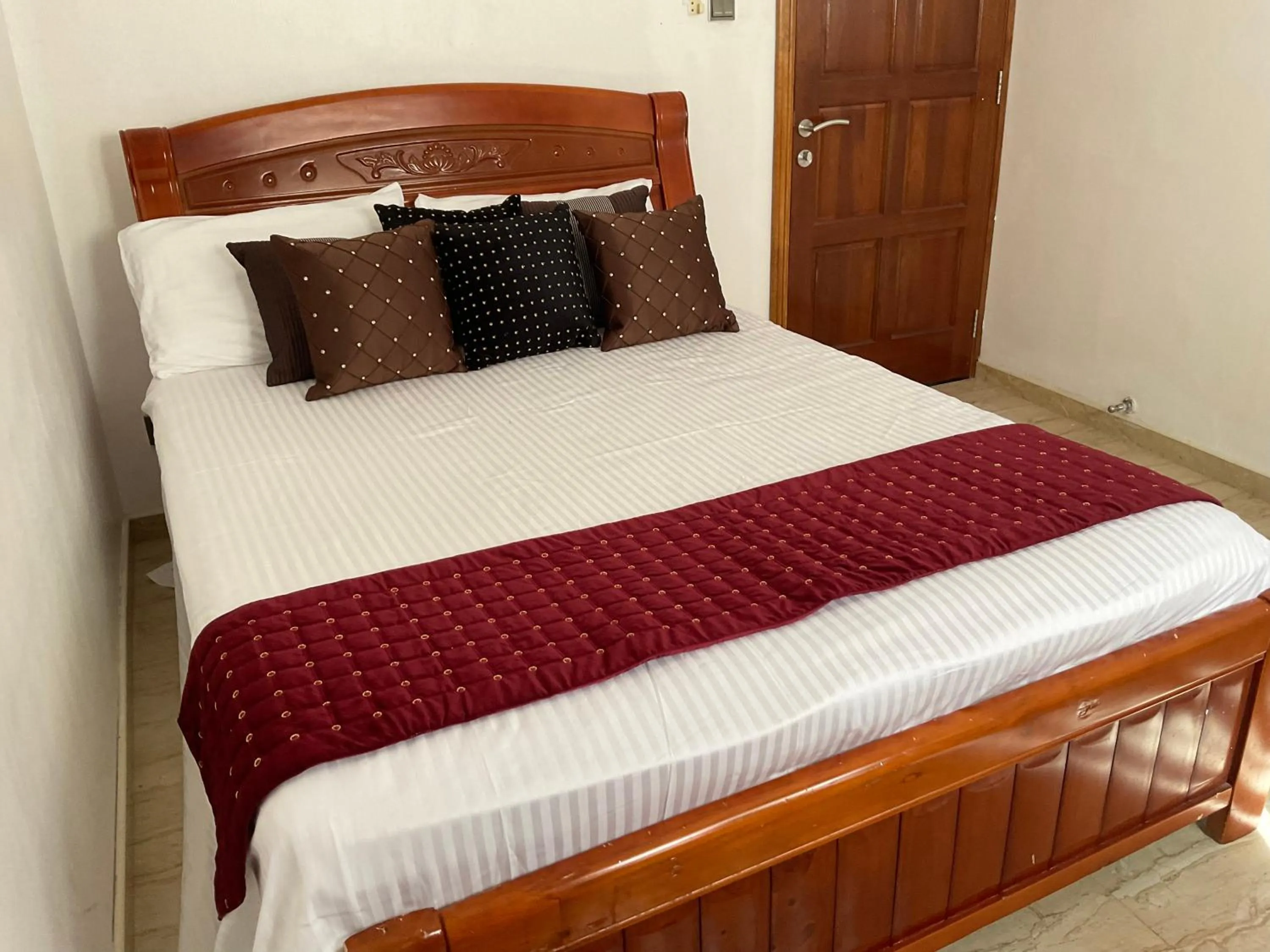 Bedroom, Bed in Blue Bay Holiday Resort