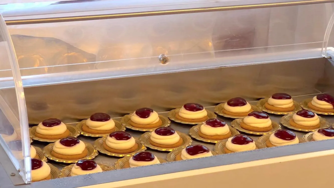 Food and drinks in BAJAMAR BEACH HOTEL