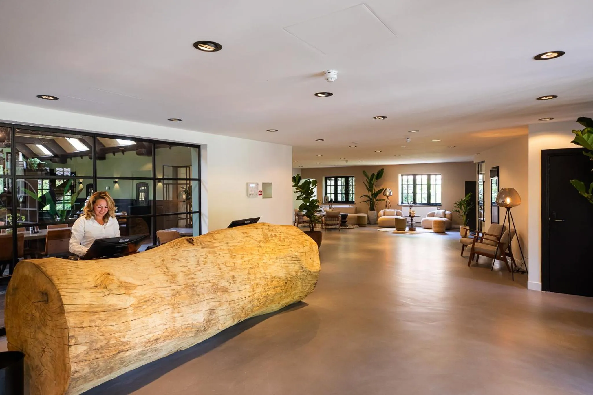 Lobby or reception in Veluwe Hotel De Beyaerd