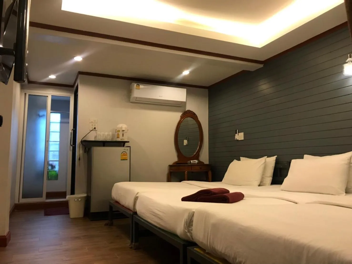 Bed in Sinsamut Koh Samed