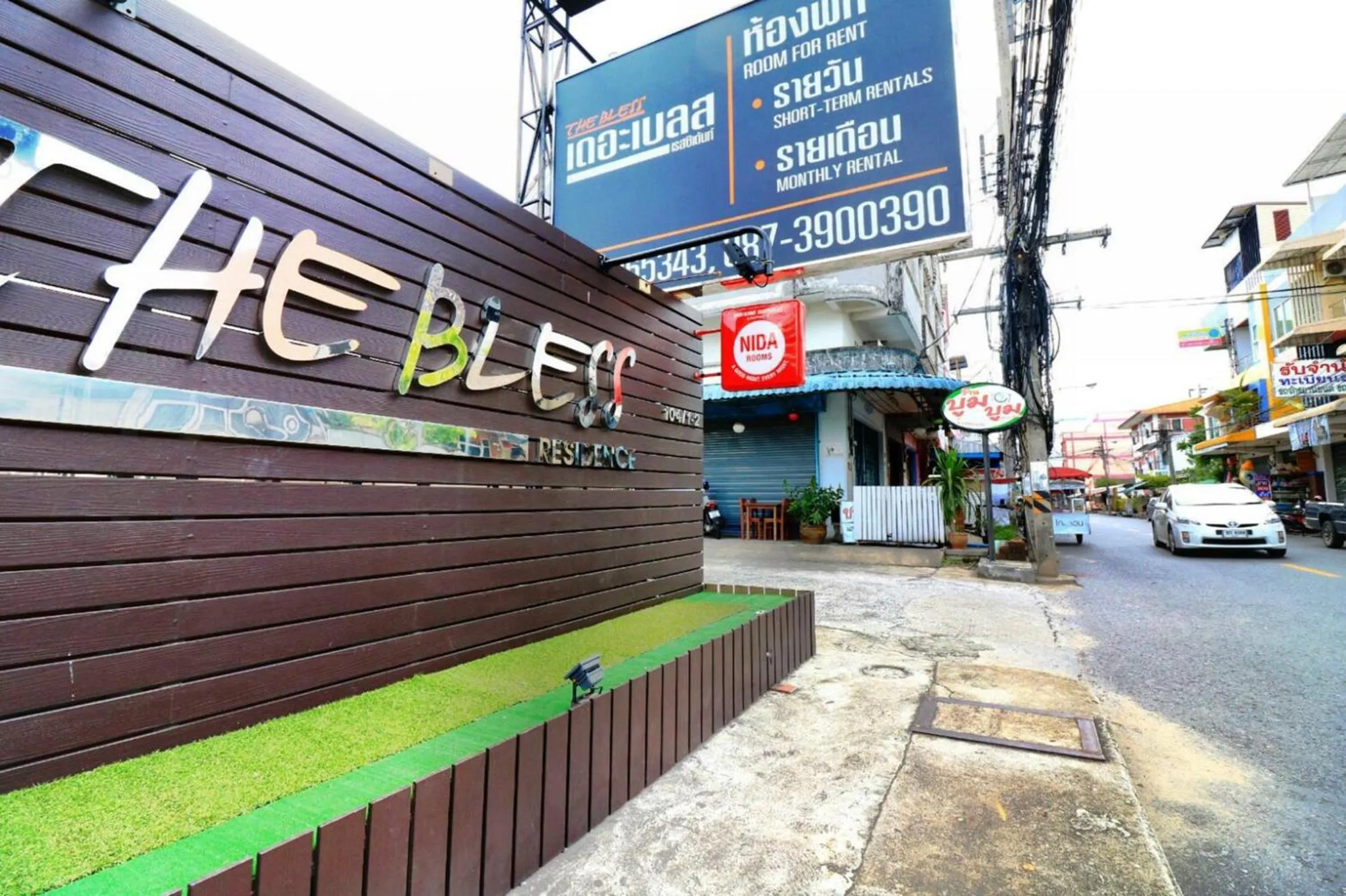 Facade/entrance in The Bless Residence