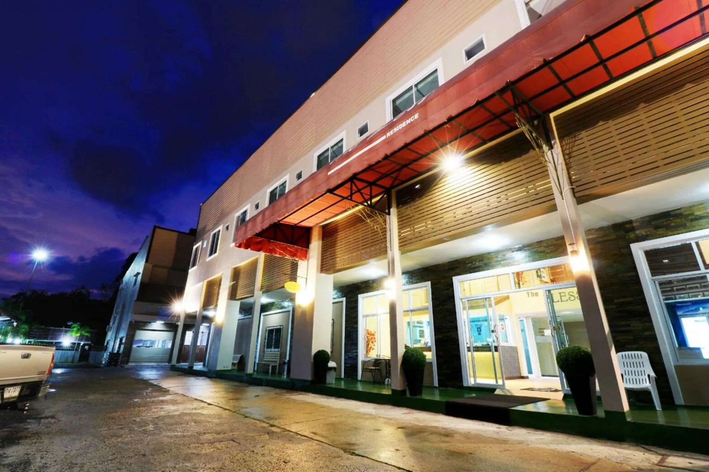 Facade/entrance in The Bless Residence