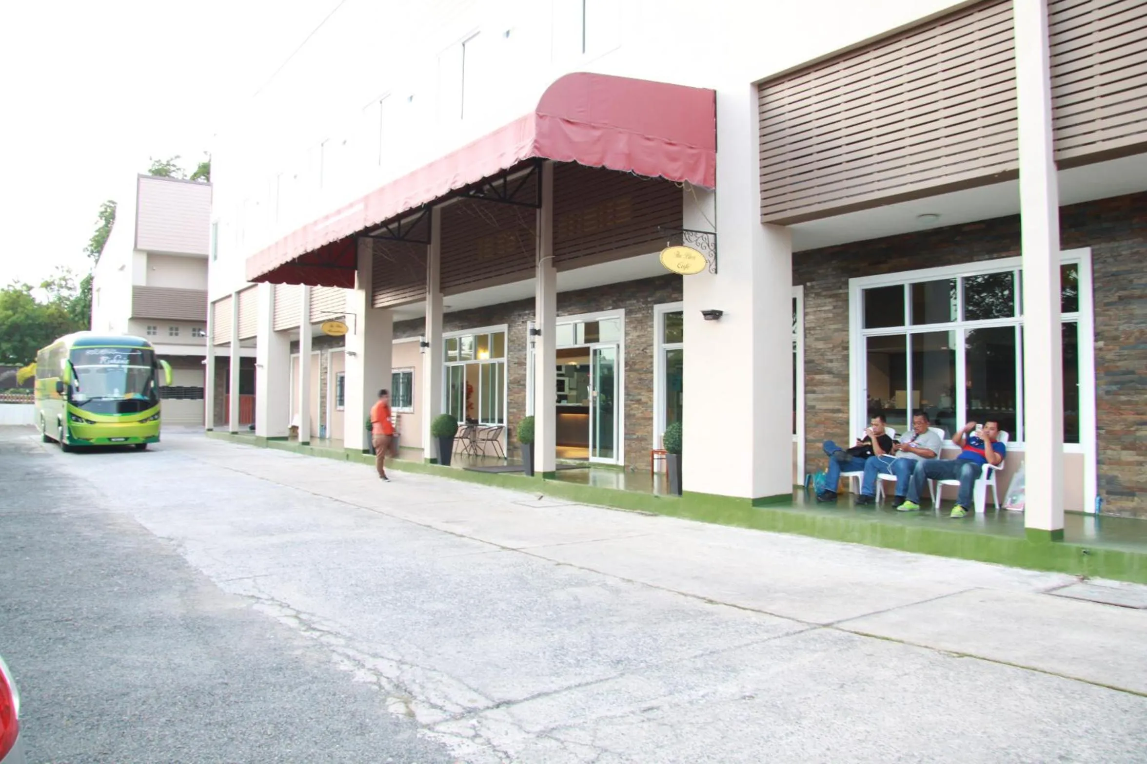 Facade/entrance in The Bless Residence