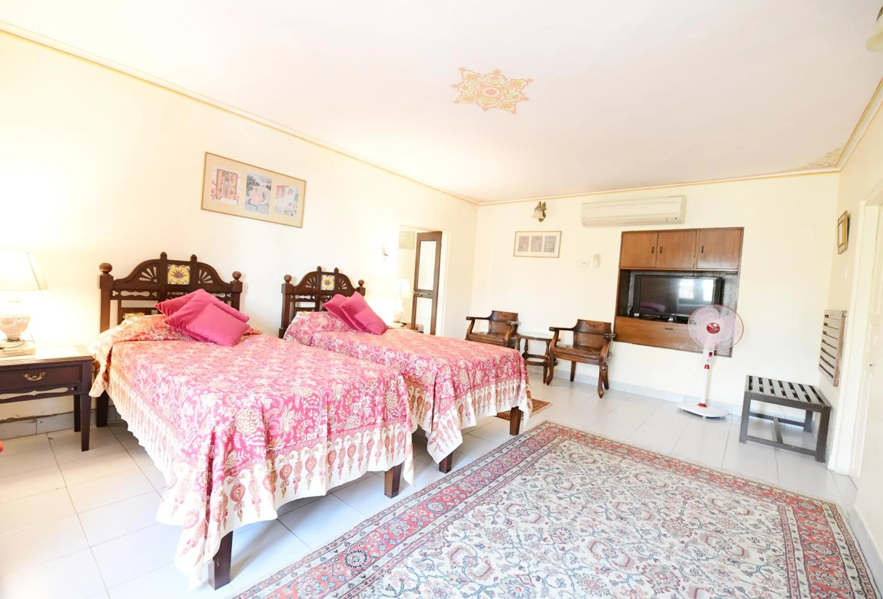 Photo of the whole room, Bed in Hotel Meghniwas