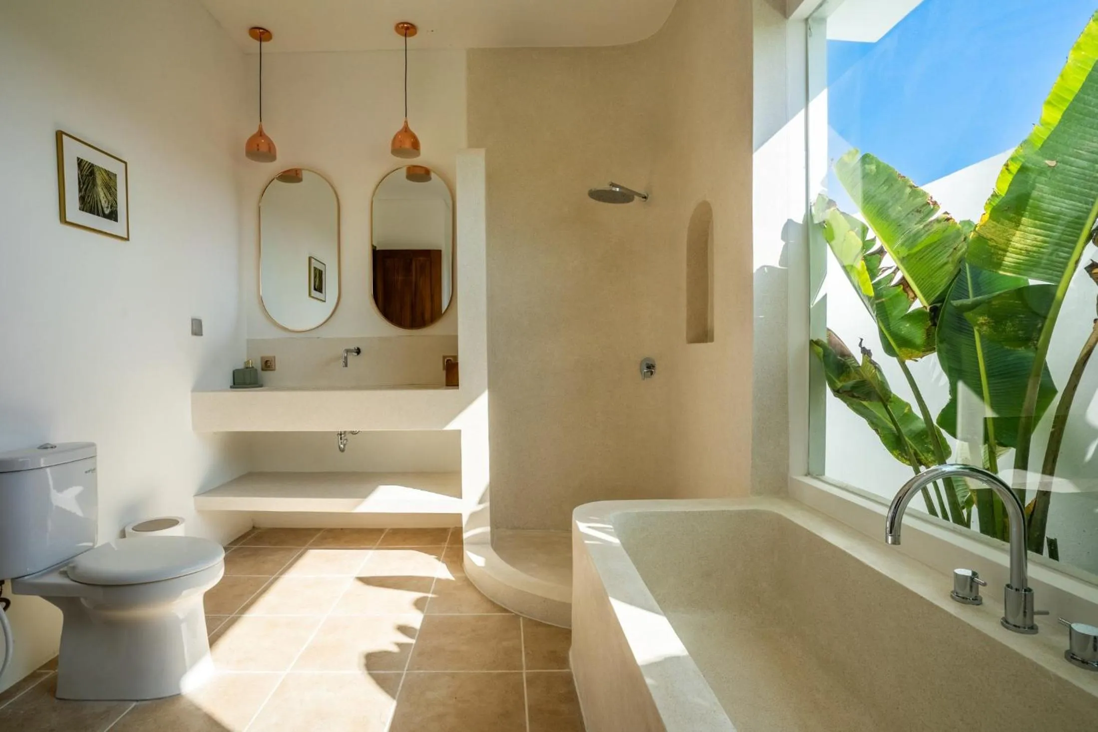 Shower in Eden Cemagi Villa Pererenan