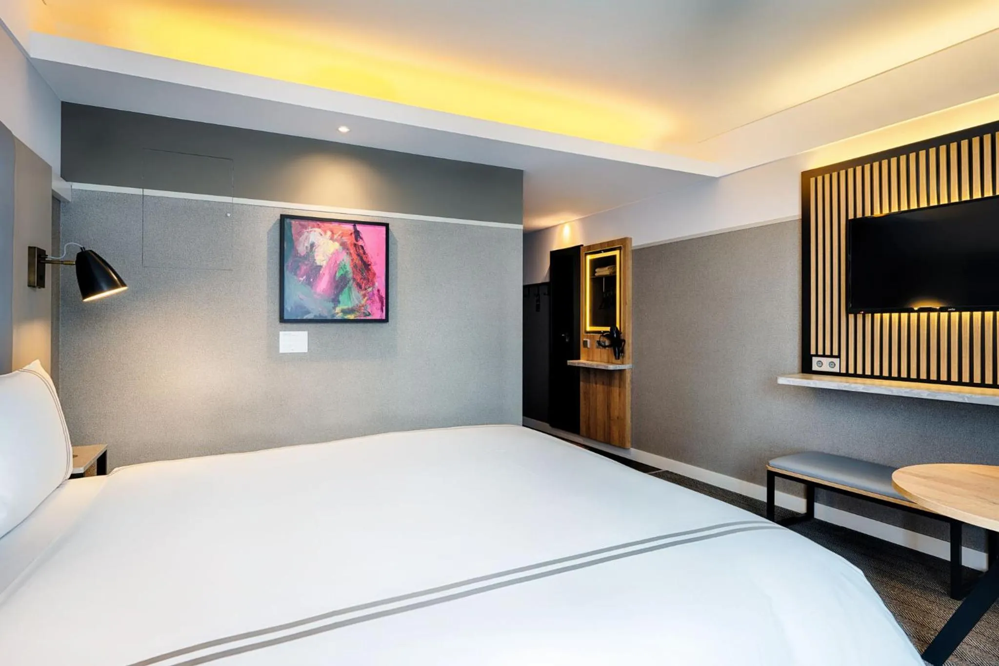 Bedroom, Bed in Mercure Hotel Heilbronn