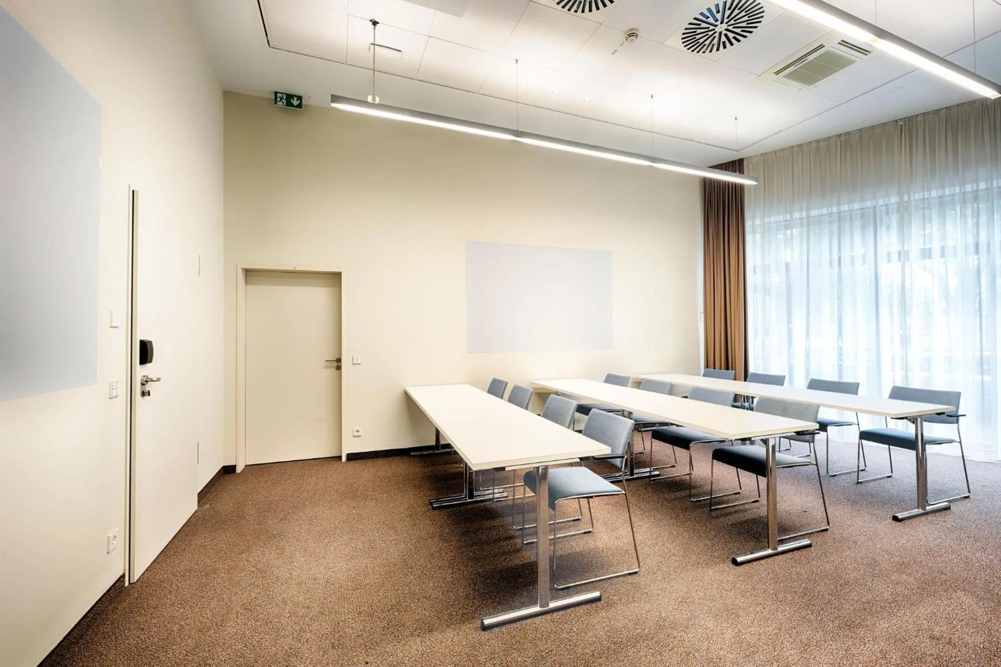 Meeting/conference room in Premier Inn Heilbronn City Centre