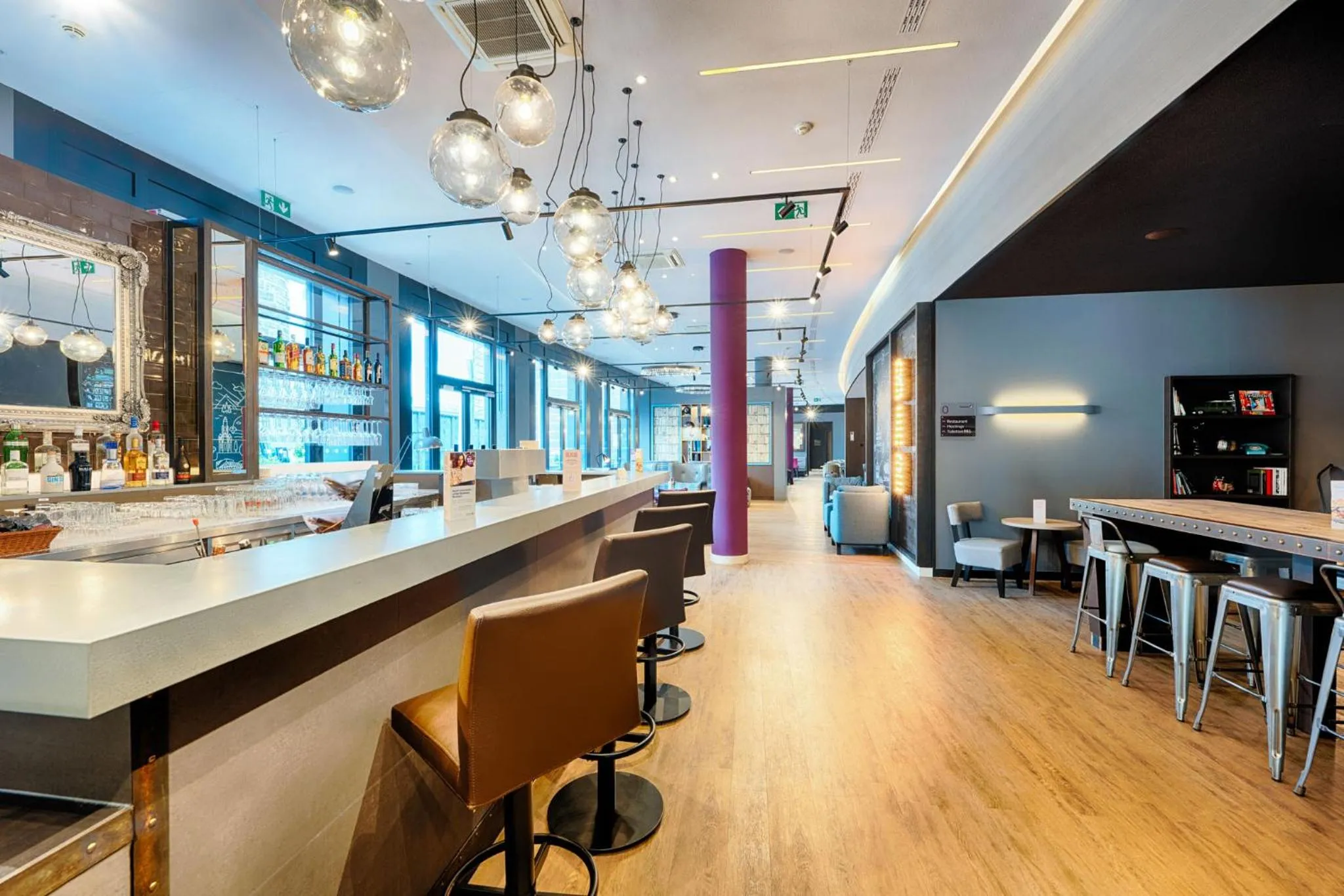 Lounge or bar, Restaurant/Places to Eat in Mercure Hotel Heilbronn