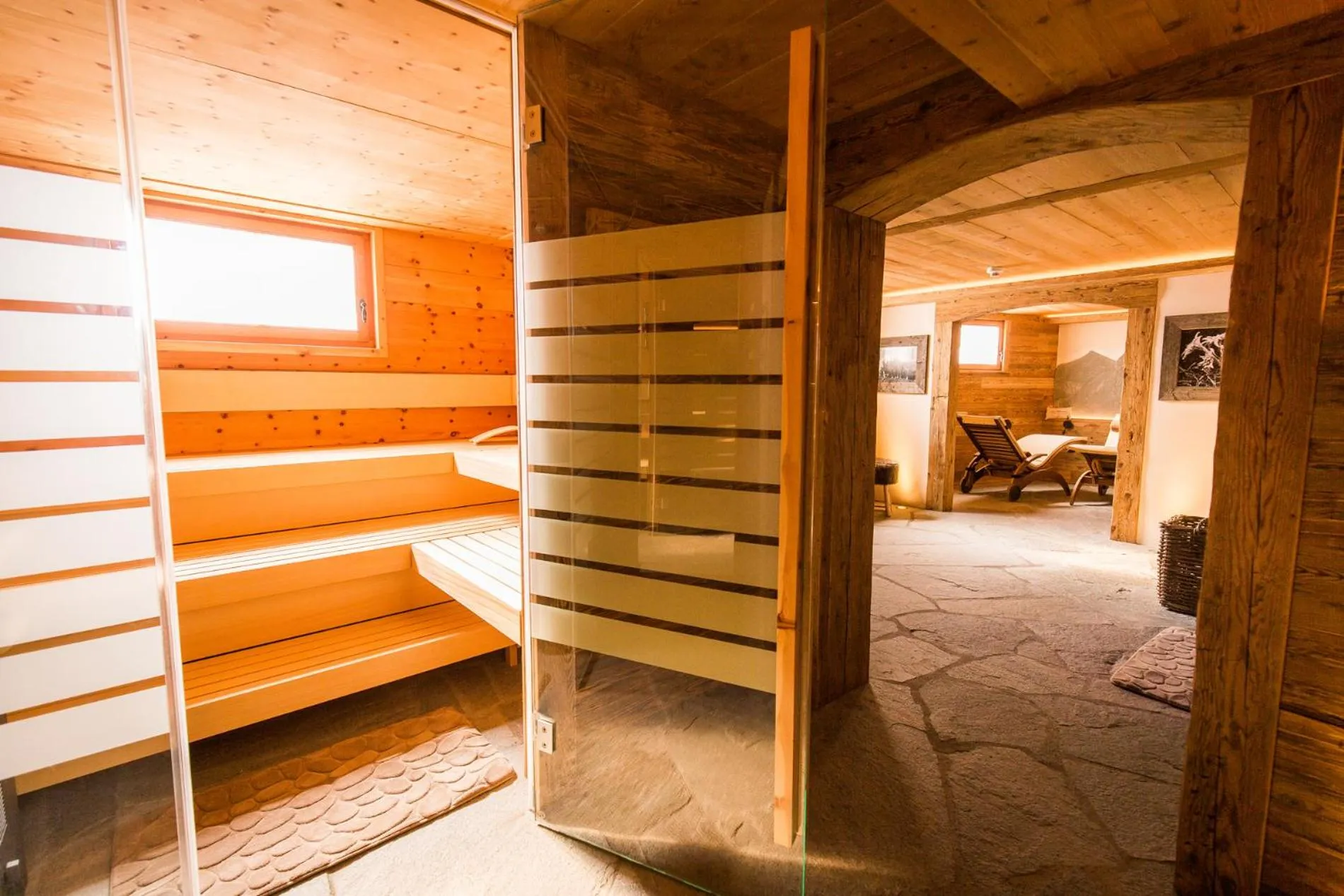 Activities, Bed in Hotel Madrisajoch