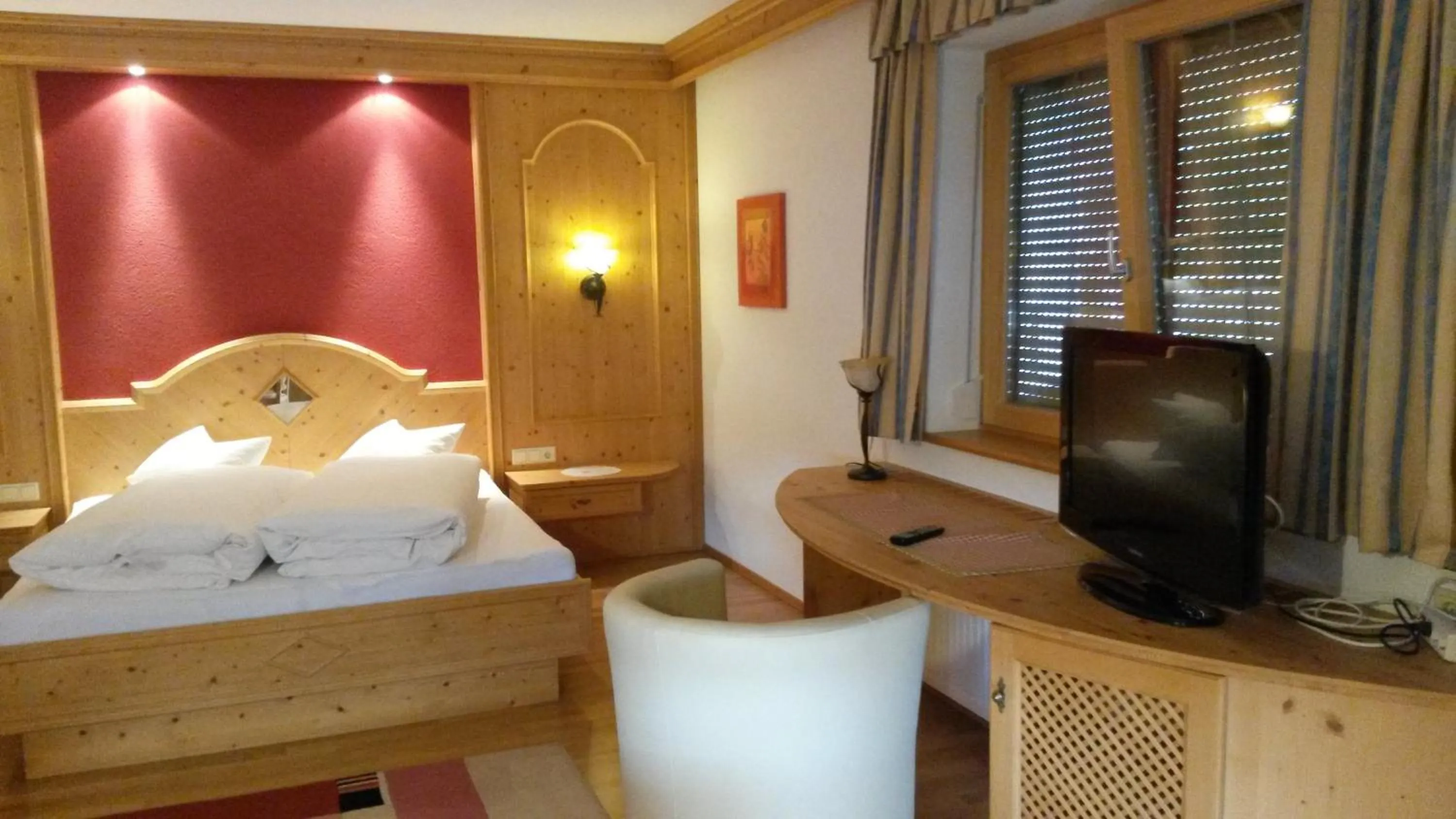 Decorative detail, Bed in Gasthof Pension Traube