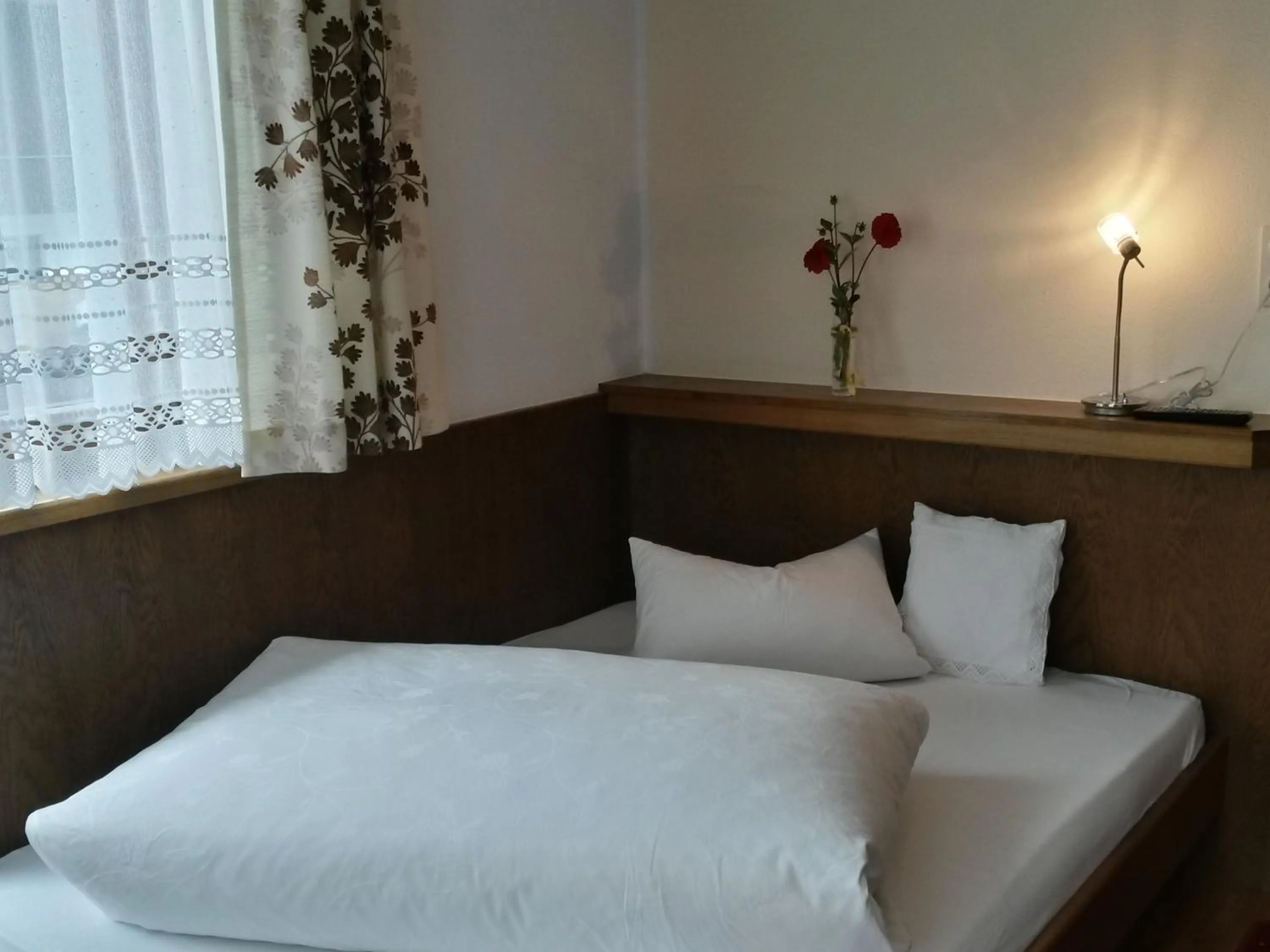 Photo of the whole room, Bed in Gasthof Pension Traube