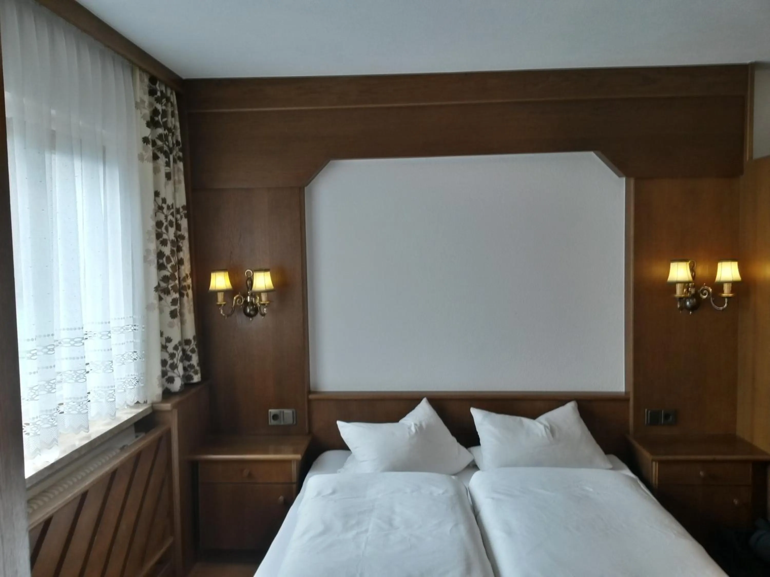 Photo of the whole room, Bed in Gasthof Pension Traube