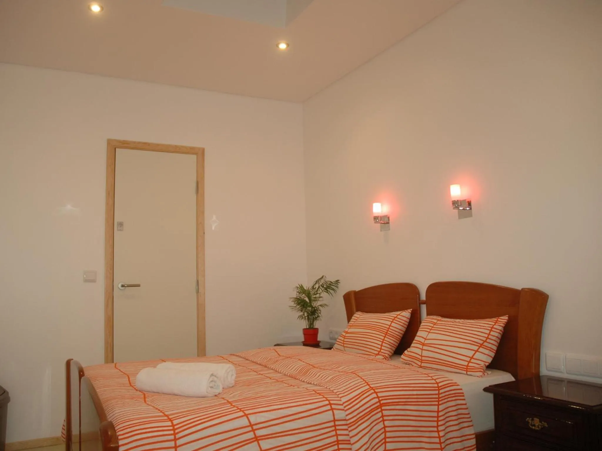 Photo of the whole room, Bed in Welcome Guest House