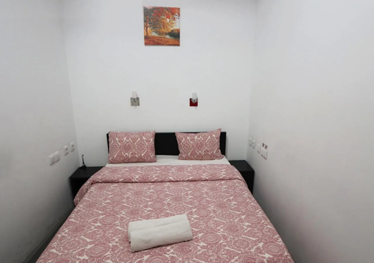 Bedroom, Bed in Welcome Guest House