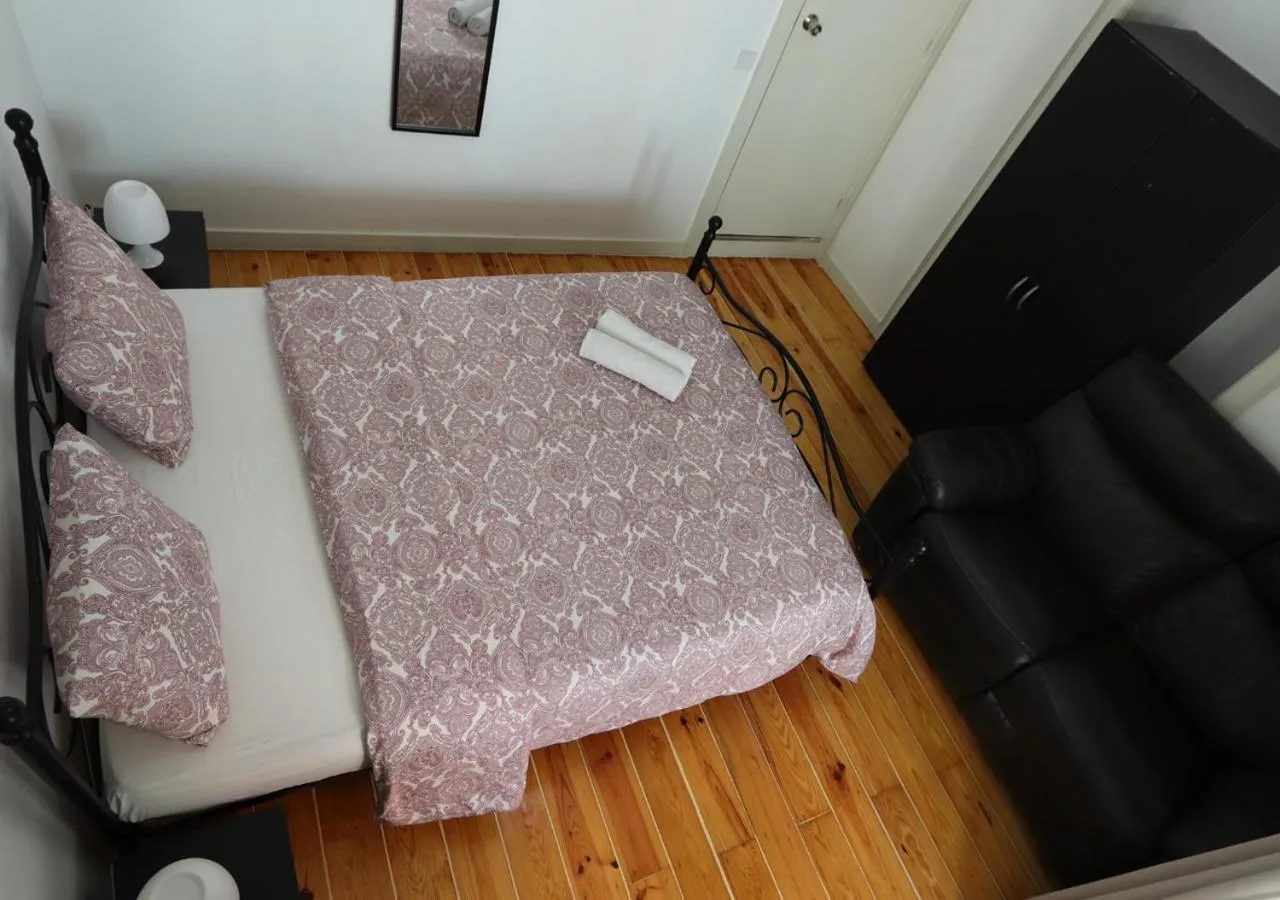 Bedroom, Bed in Welcome Guest House