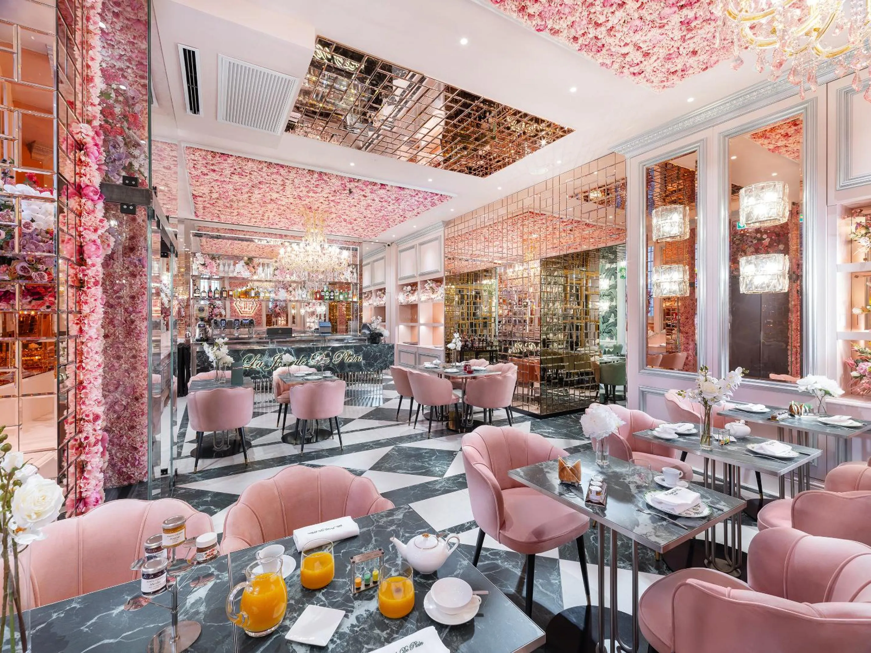 Restaurant/places to eat in The Plein Hotel - Small Luxury Hotels of the World