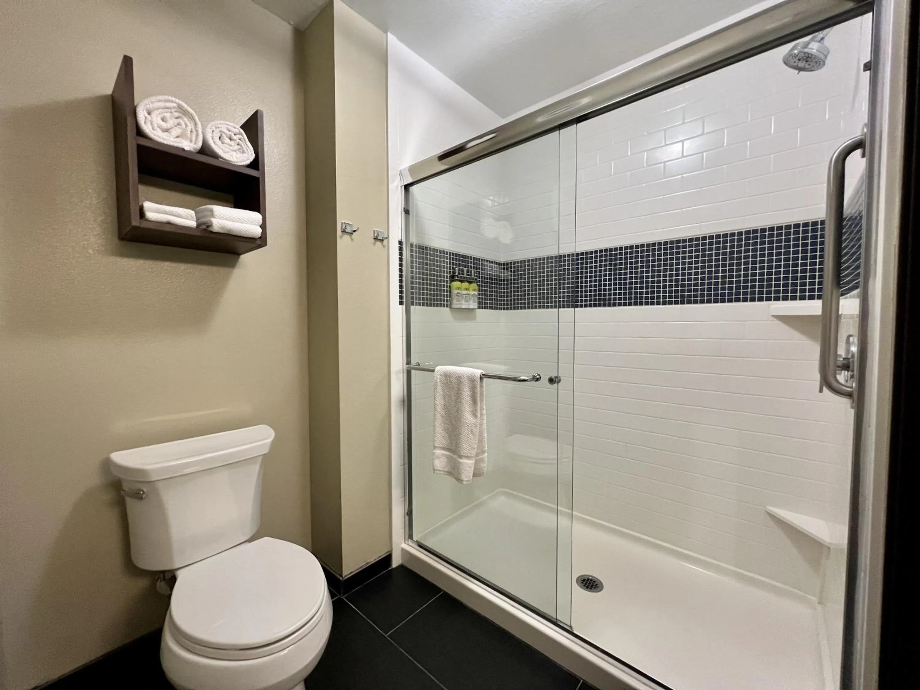 Bathroom in Staybridge Suites Carlsbad/San Diego by IHG