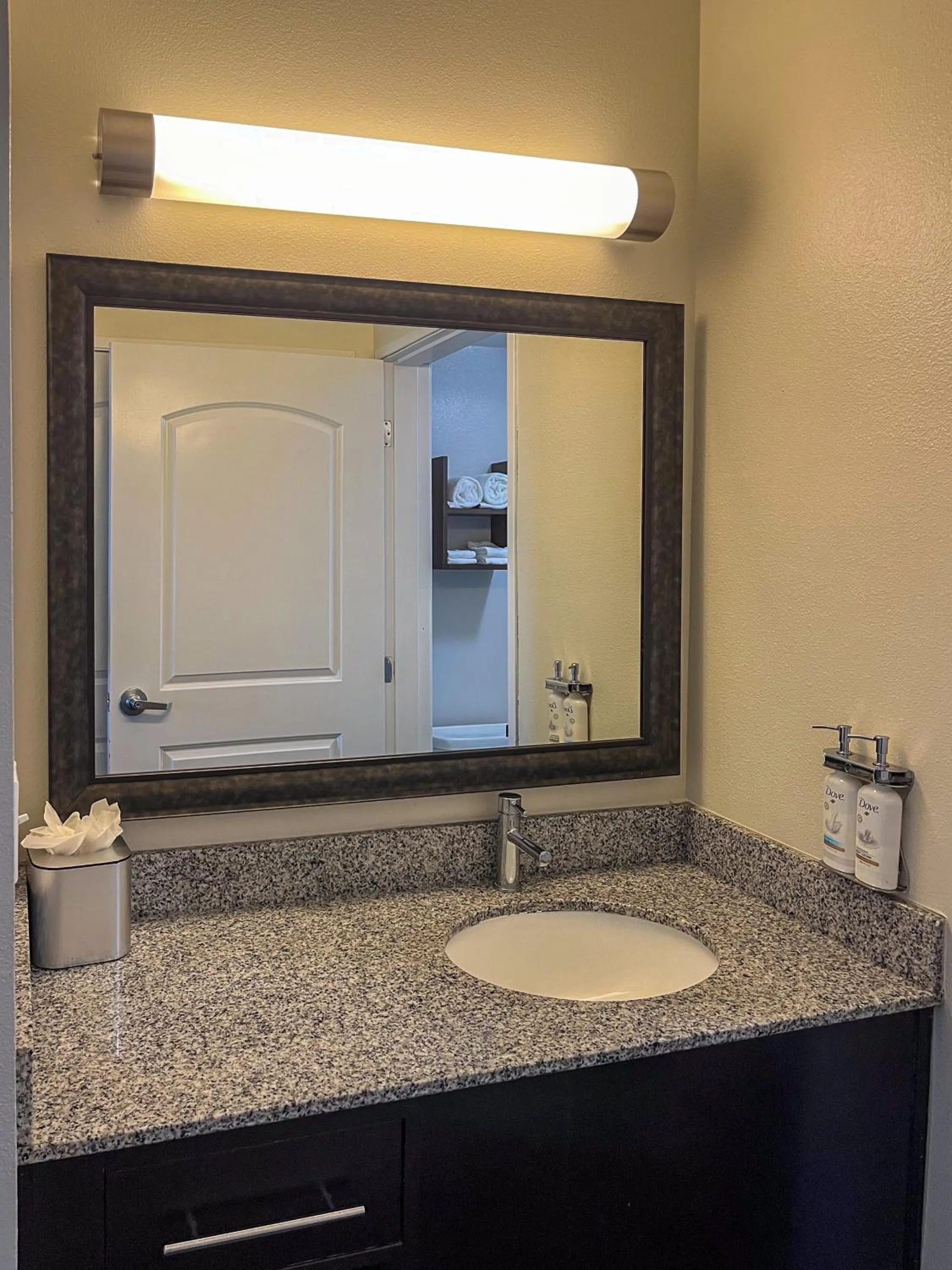 Bathroom in Staybridge Suites Carlsbad/San Diego by IHG