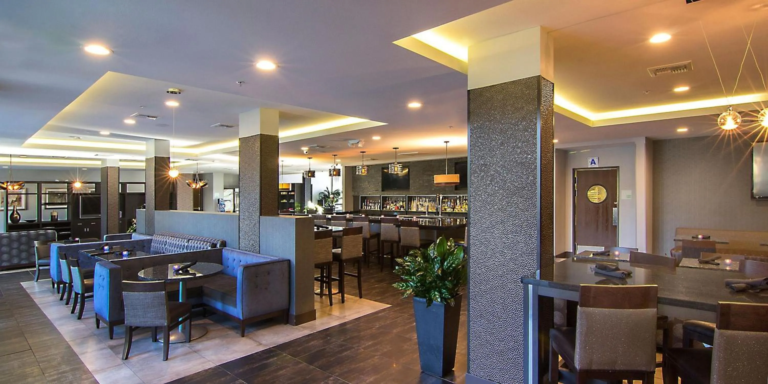Restaurant/places to eat in Staybridge Suites Carlsbad/San Diego by IHG