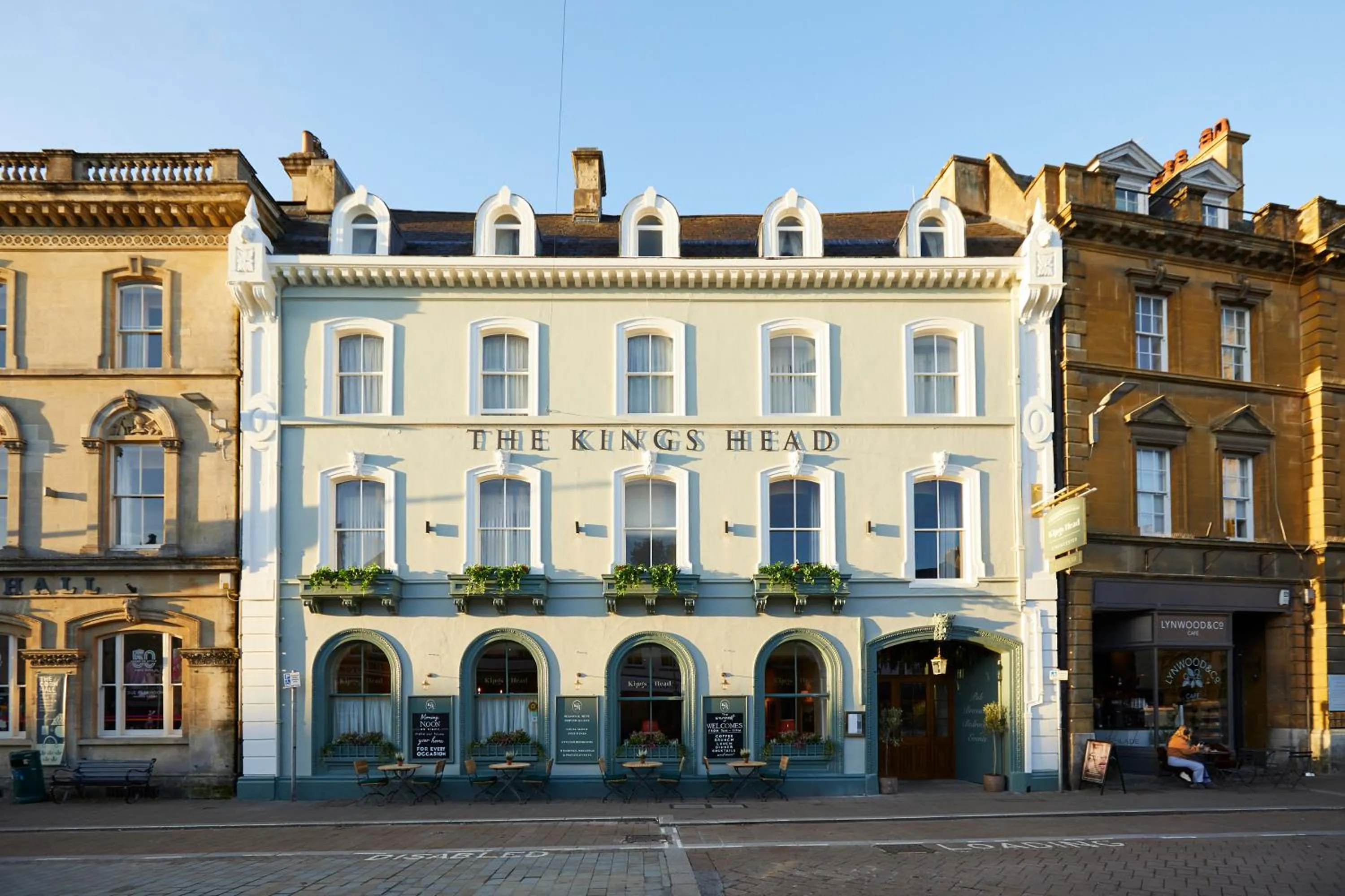 Property building in Kings Head Hotel