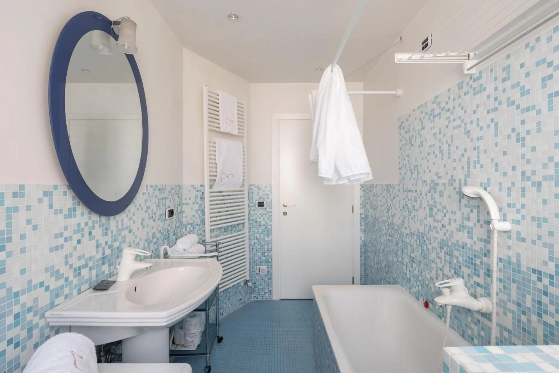 Shower in Ca' Coriandolo