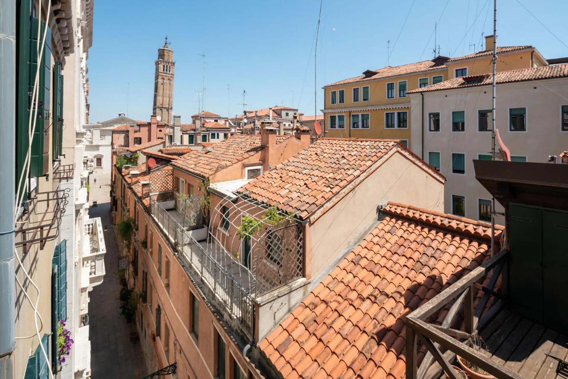 Nearby landmark in Ca' Coriandolo