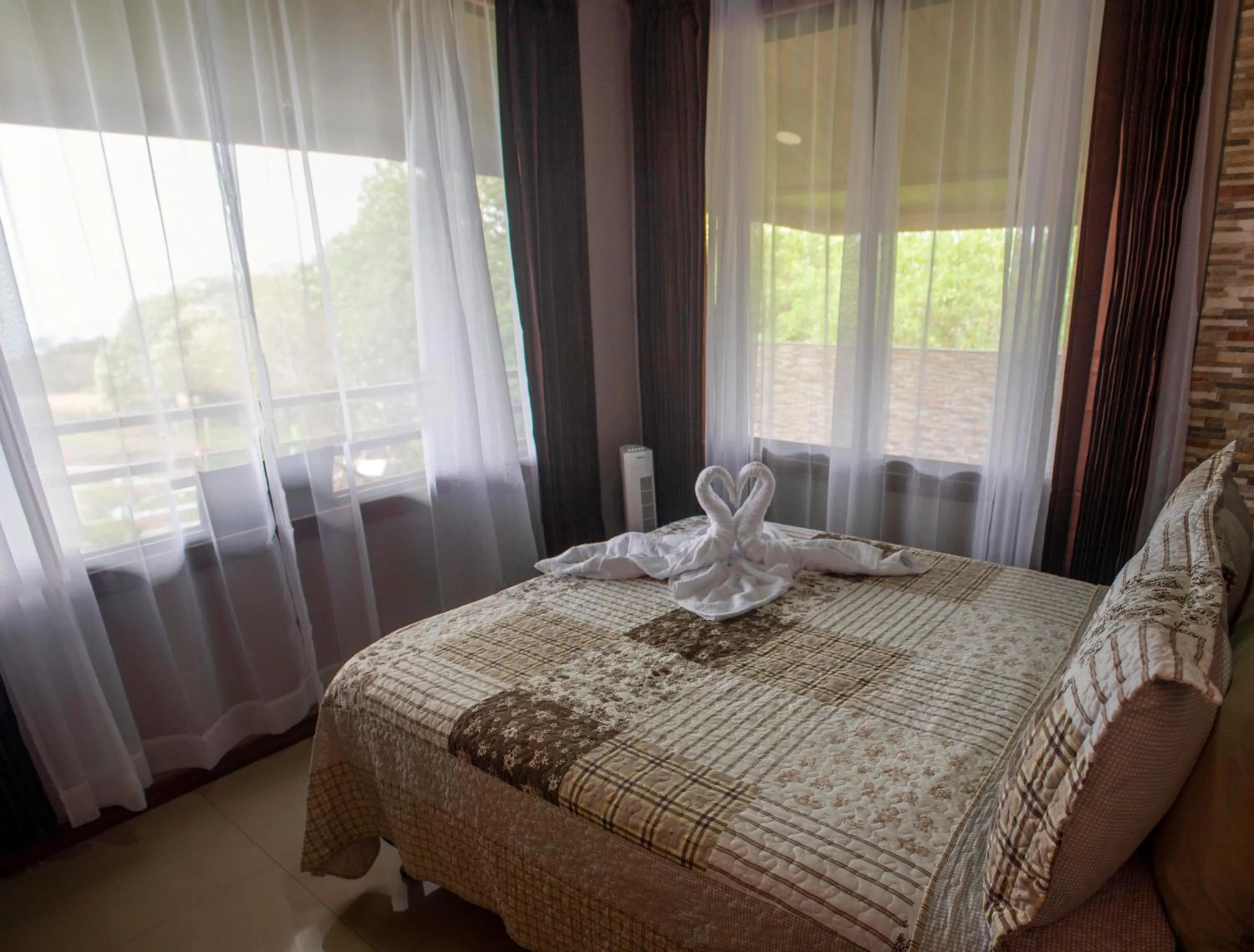 Bedroom, Bed in Hotel Almore