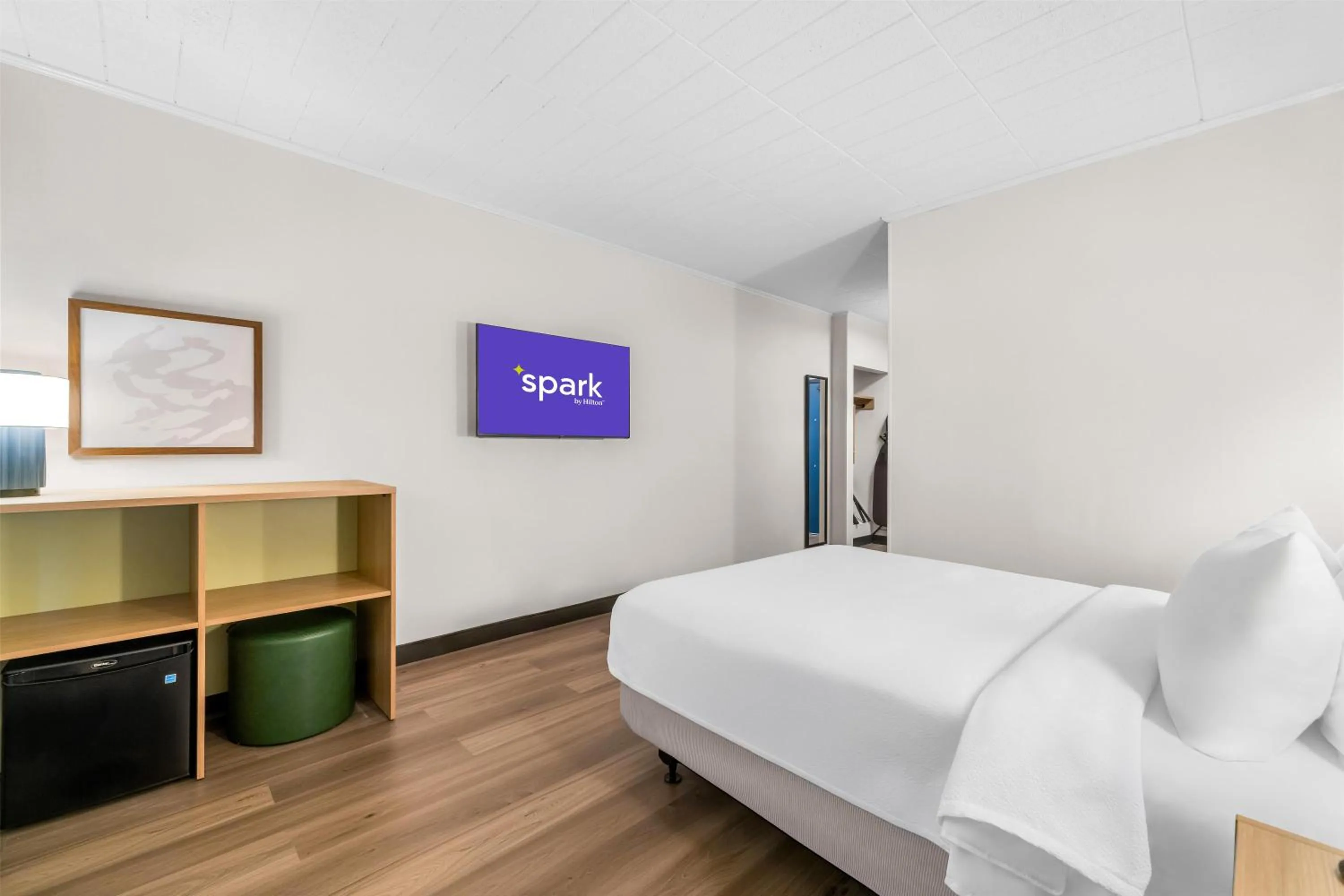 Bed in Spark by Hilton Lockport
