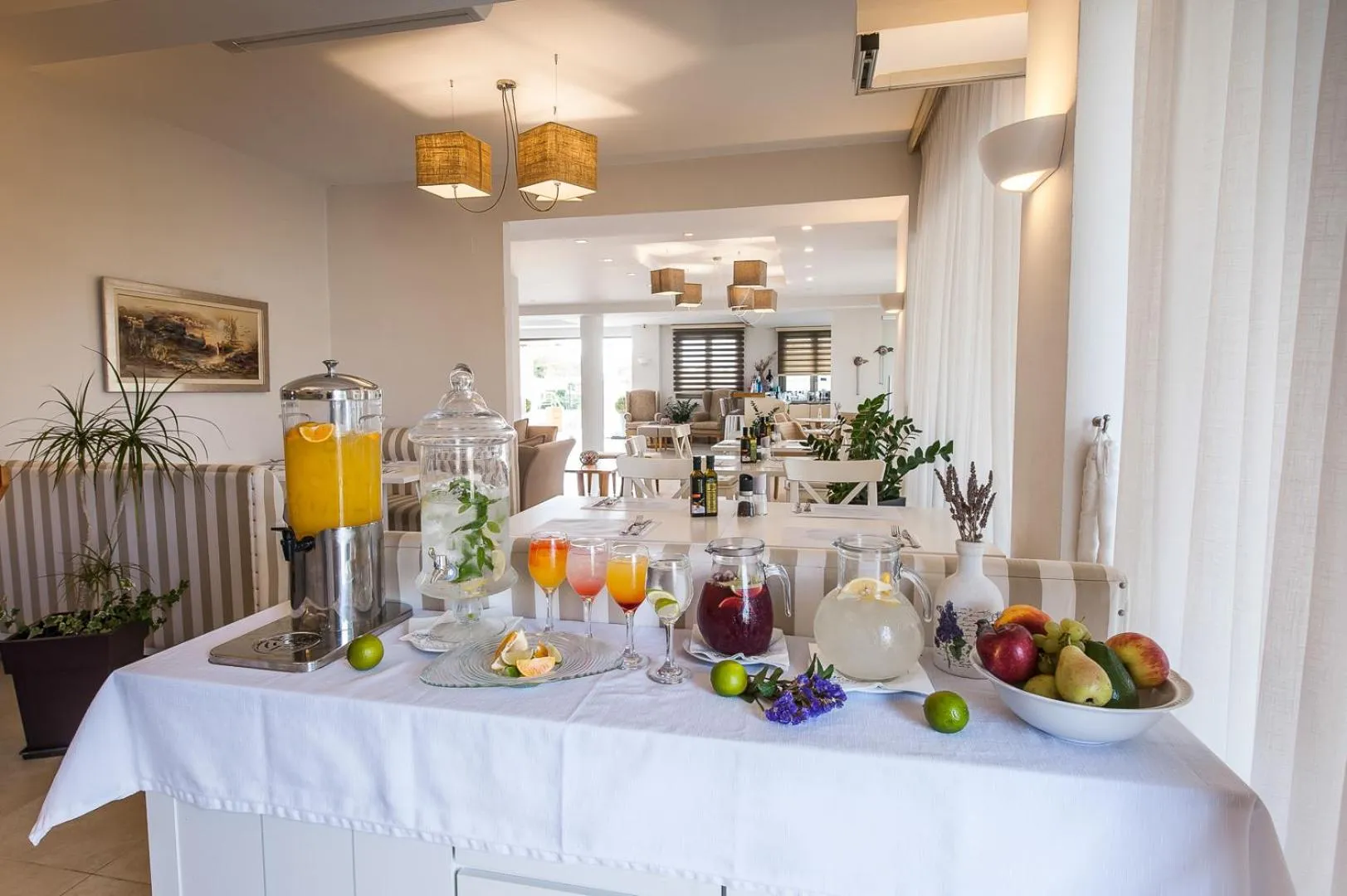 Food and drinks in Aktaia Boutique Hotel