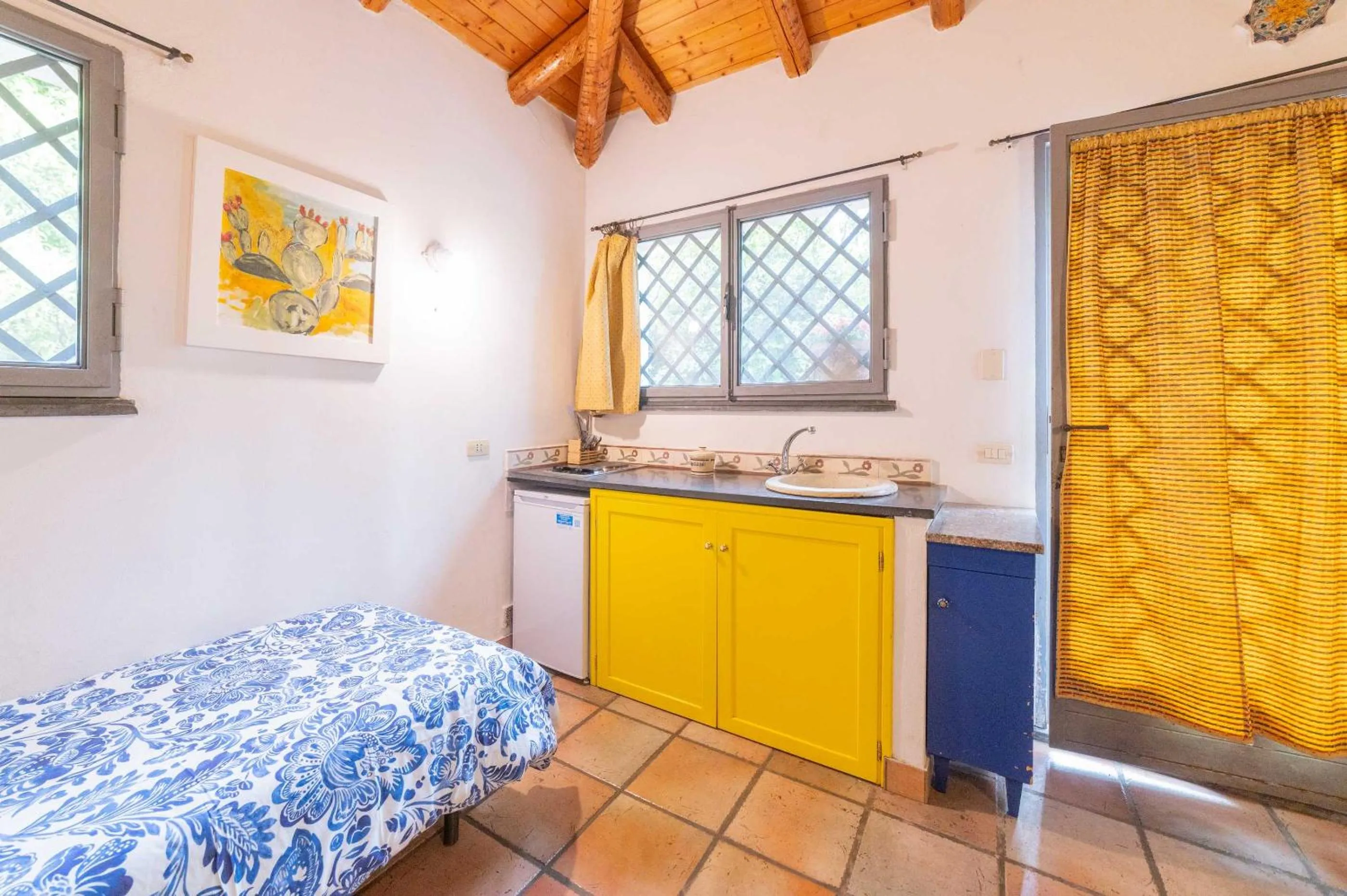 Kitchen or kitchenette in Etna Botanic Garden