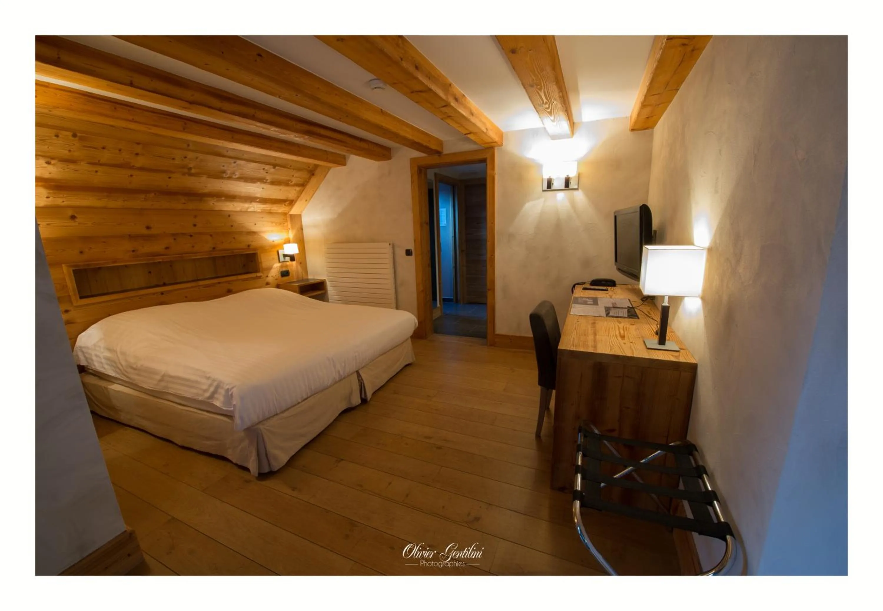 Decorative detail in Hôtel Restaurant Les Alisiers