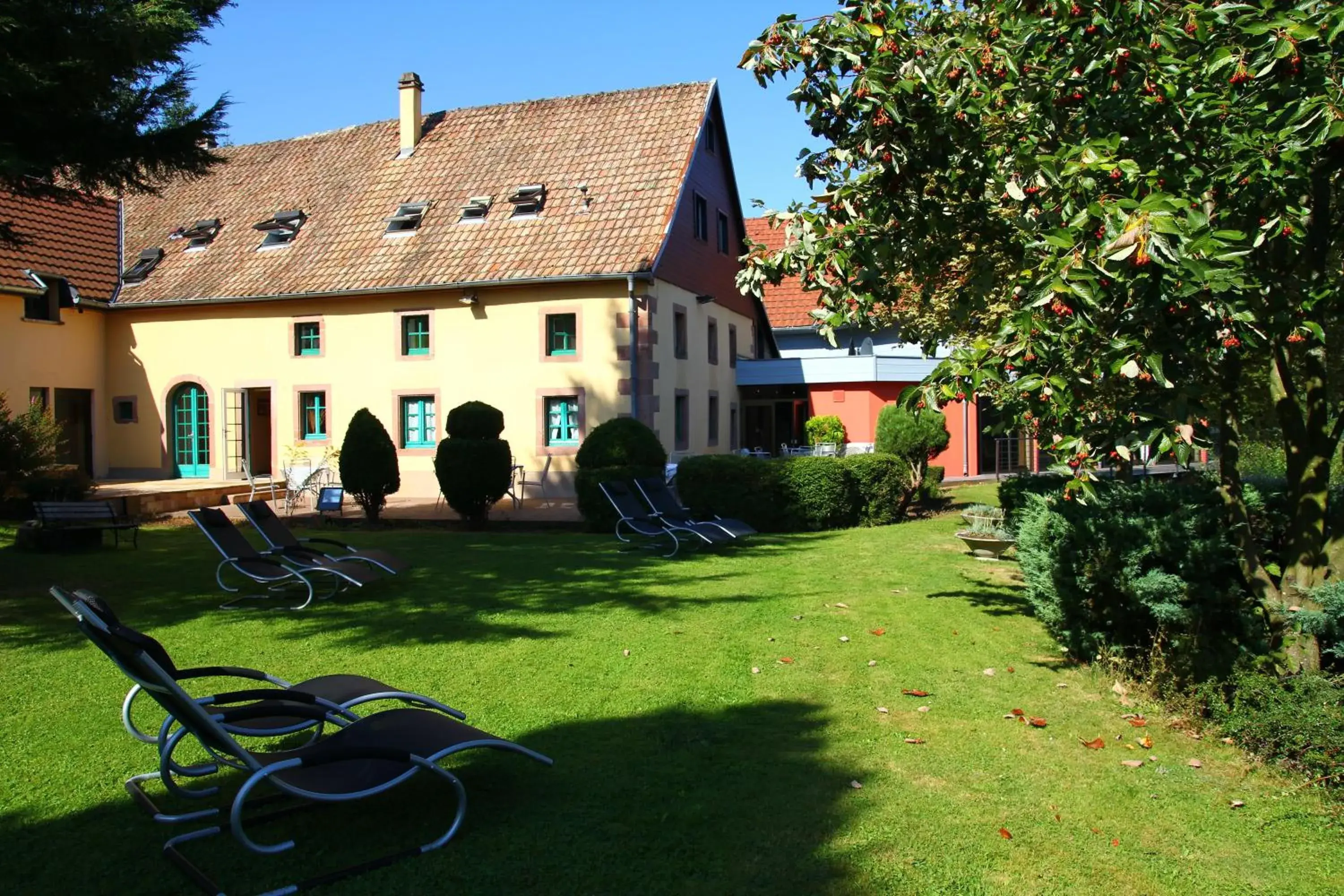 Hôtel Restaurant Les Alisiers Hôtel Restaurant Les Alisiers