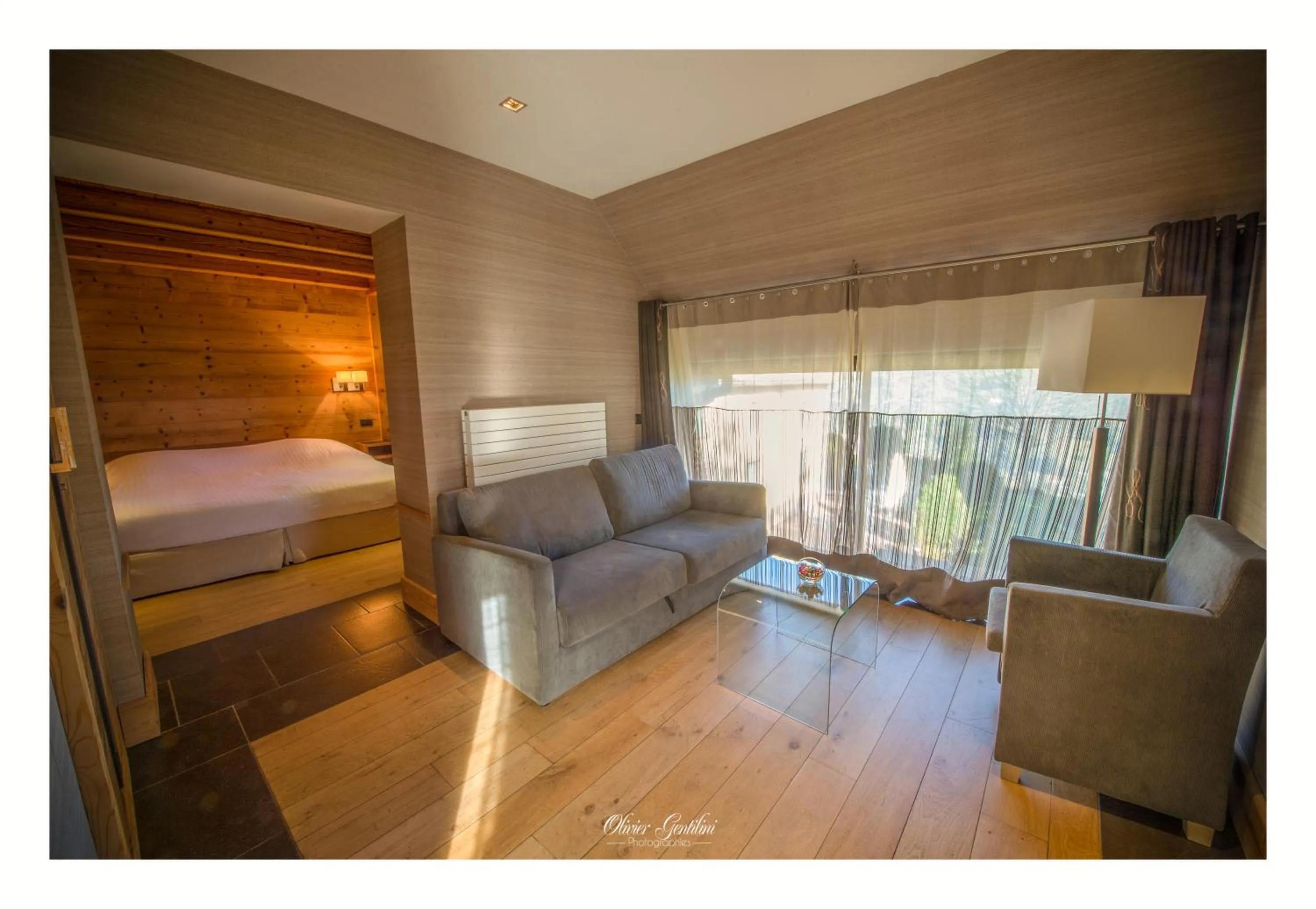 Seating area in Hôtel Restaurant Les Alisiers