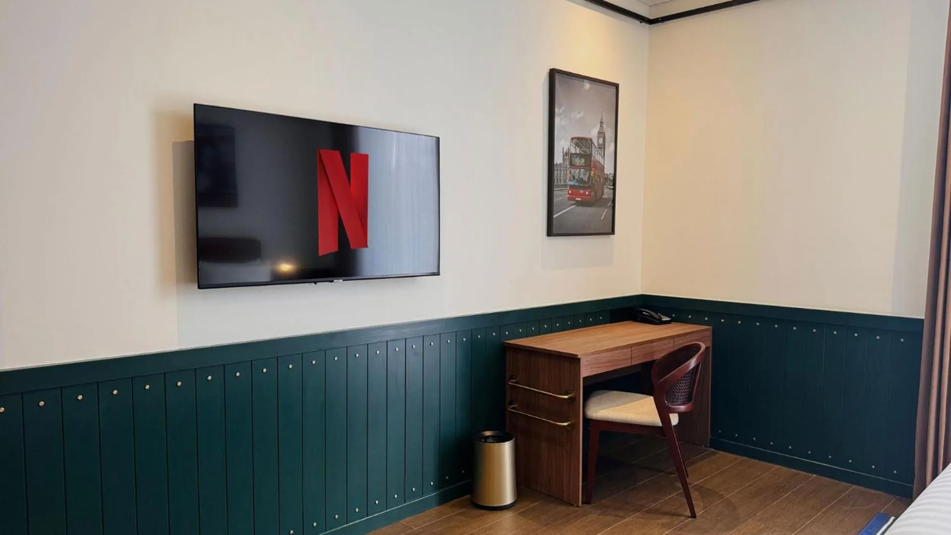 Bedroom in Ashley Tugu Tani Menteng