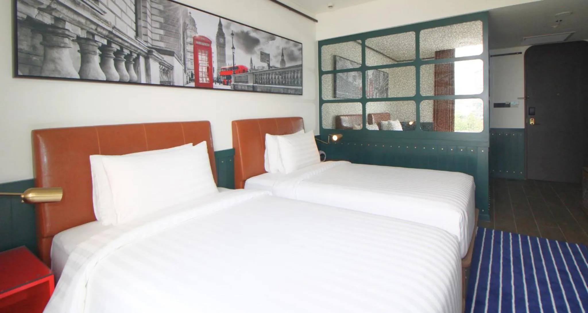 Bedroom, Bed in Ashley Tugu Tani Menteng