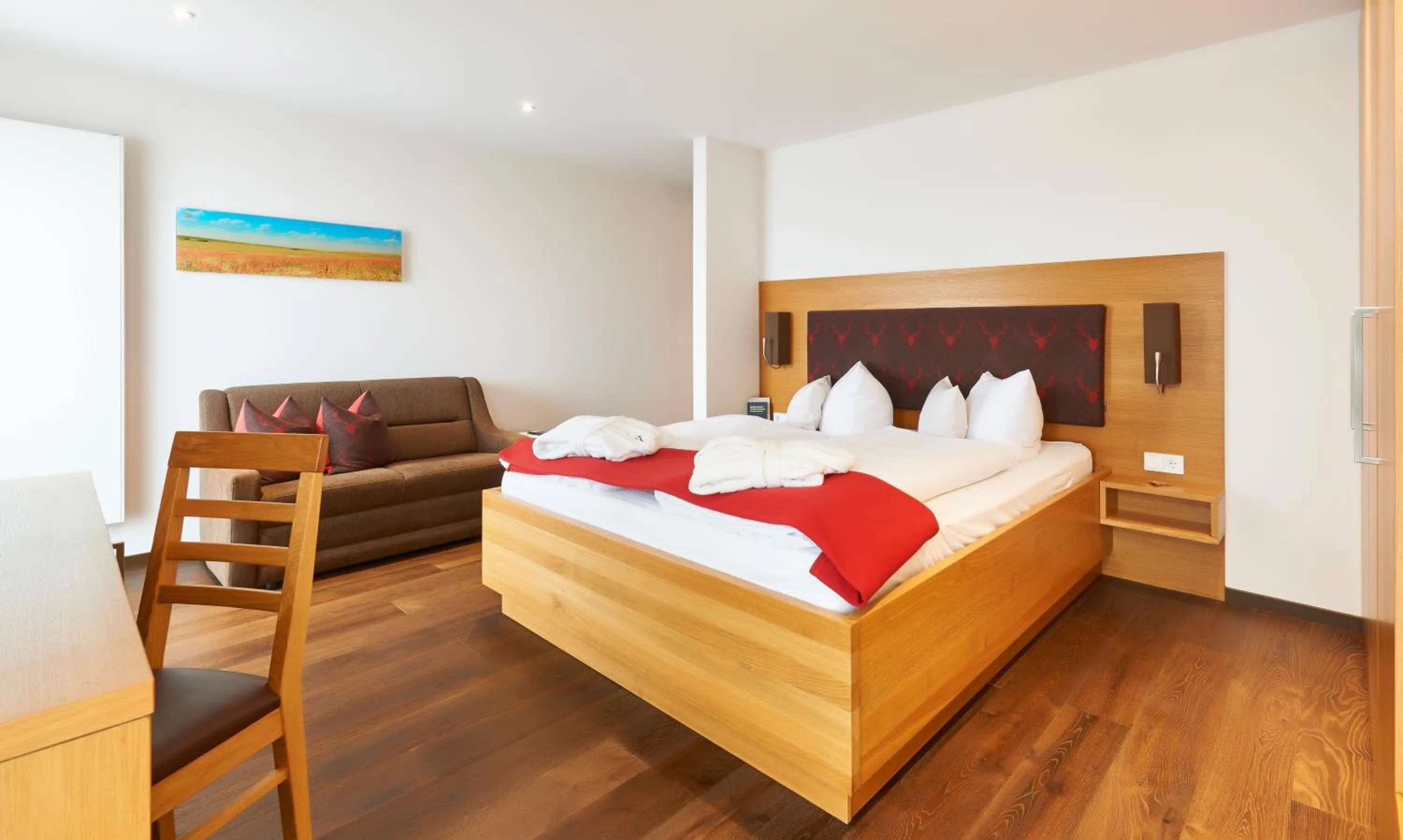 Photo of the whole room, Bed in Wellnesshotel Zum Koch