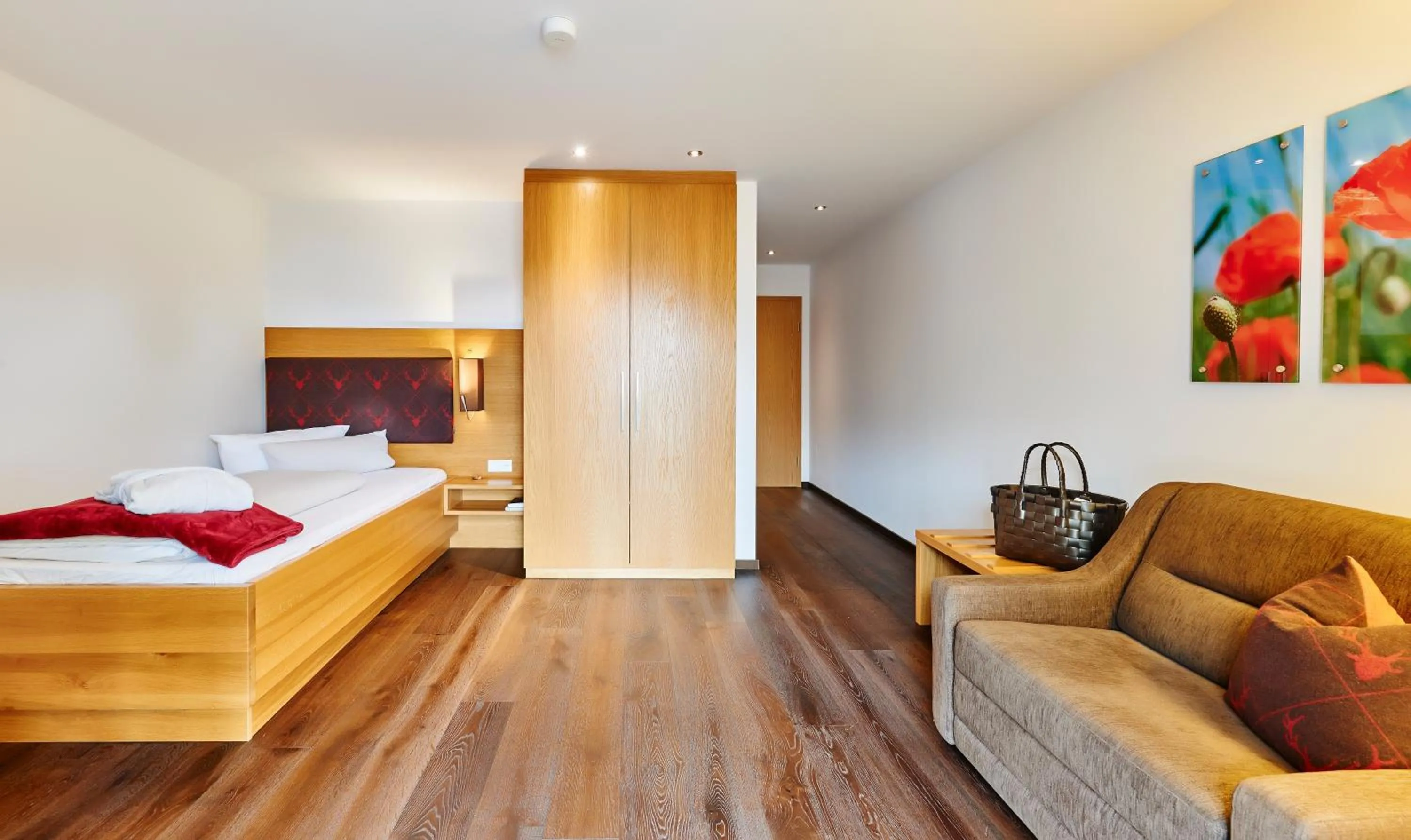 Photo of the whole room, Bed in Wellnesshotel Zum Koch