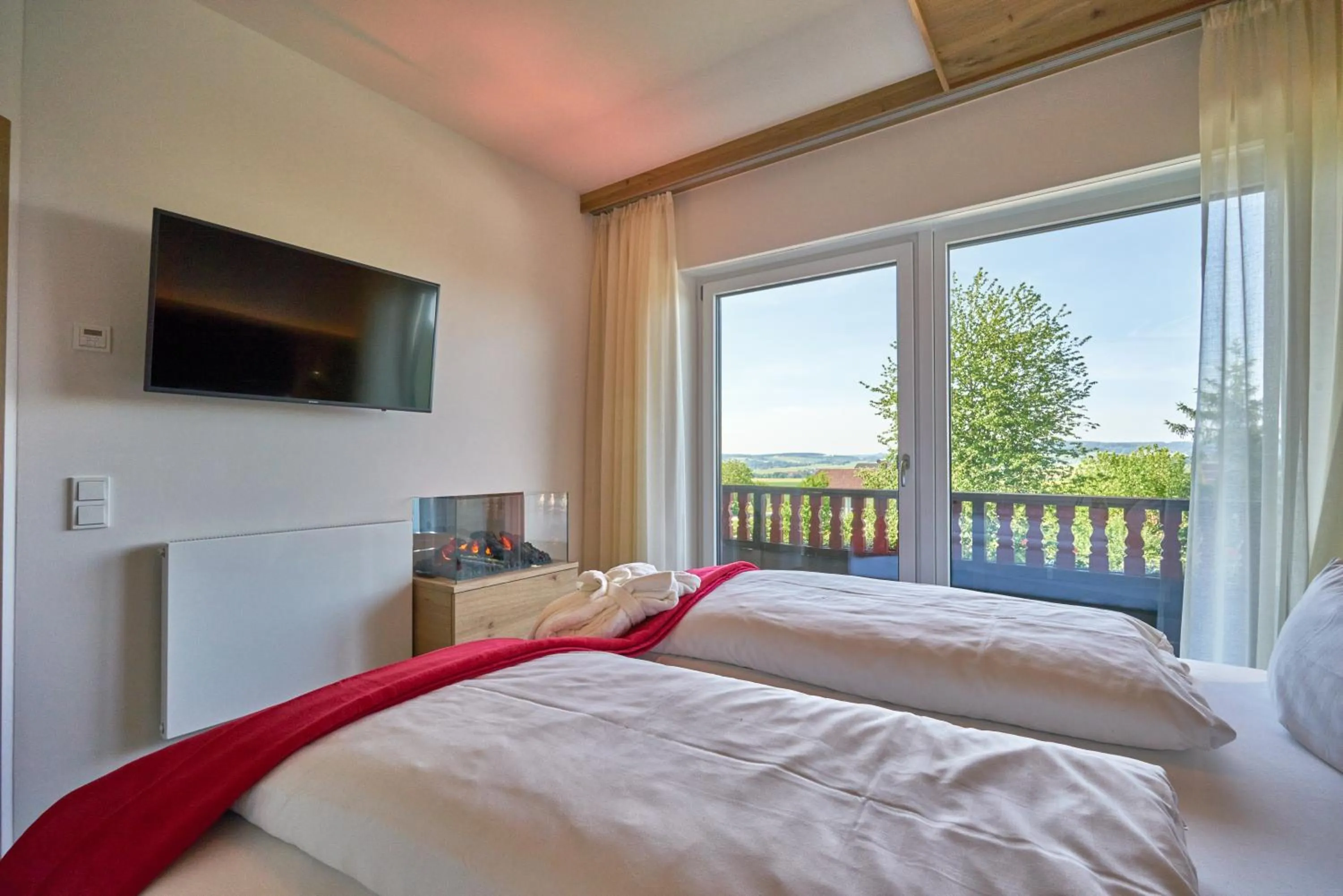 TV and multimedia, Bed in Wellnesshotel Zum Koch