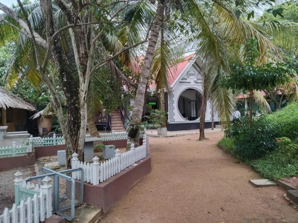 Hotel Royal Grand Paradise