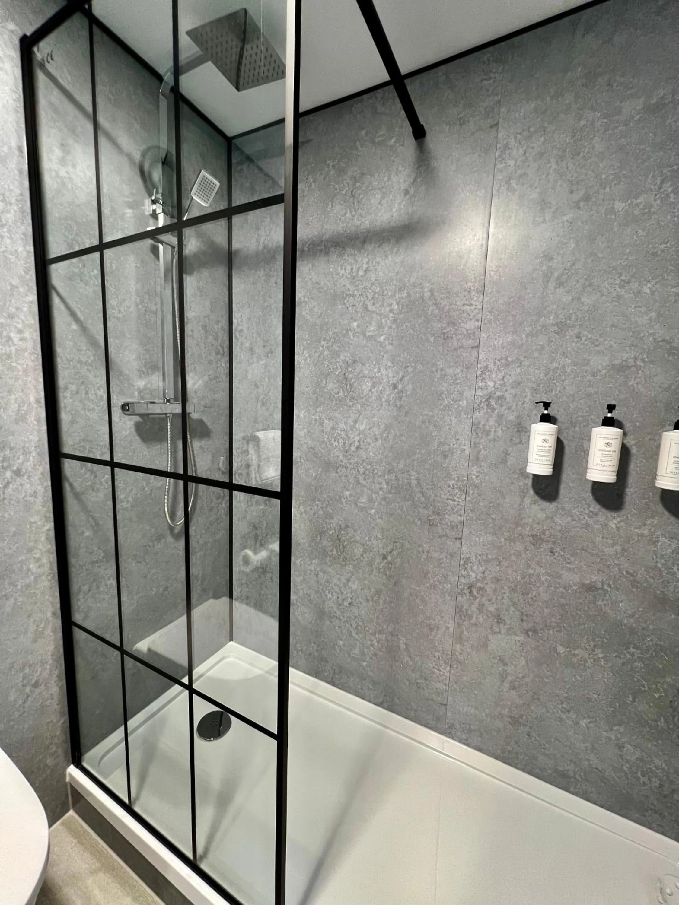 Bathroom in The Bolton Stadium Hotel, a member of Radisson Individuals