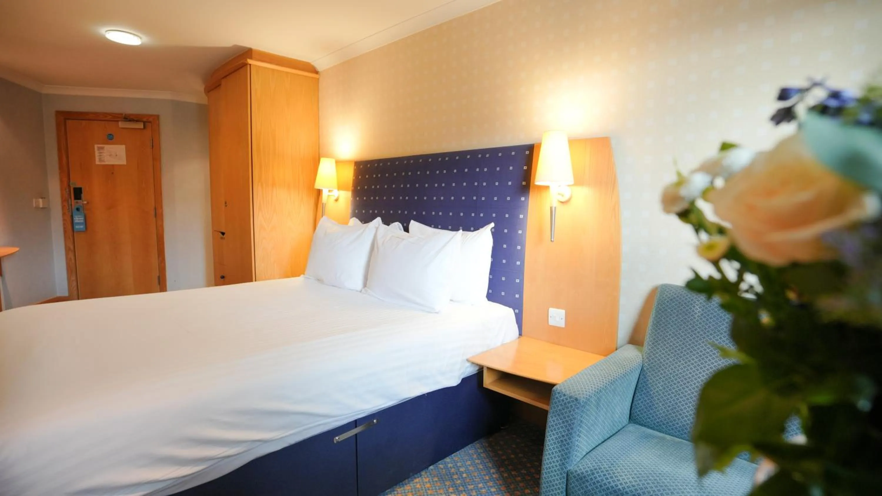 Bedroom, Bed in The Bolton Stadium Hotel, a member of Radisson Individuals