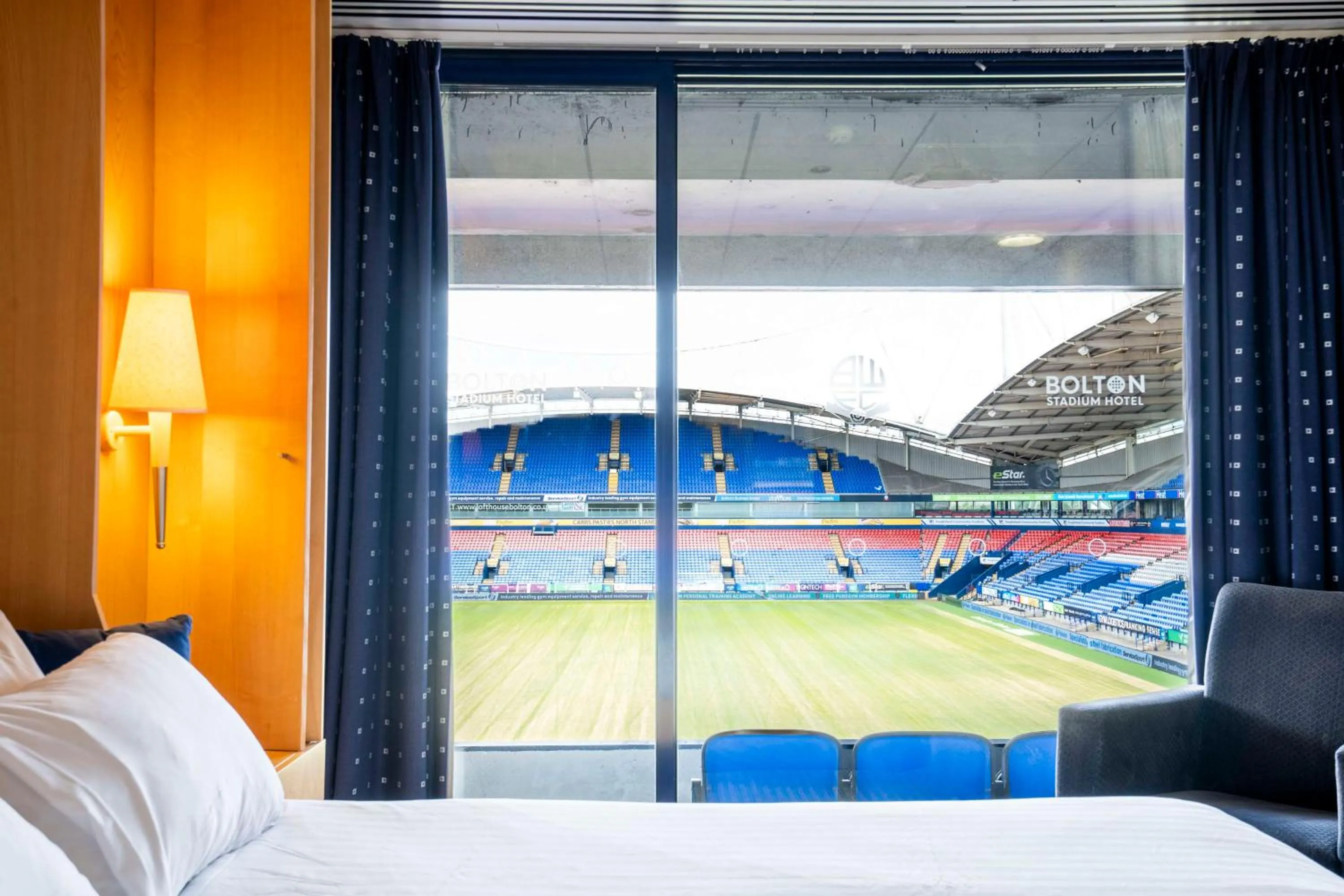 Bedroom, Bed in The Bolton Stadium Hotel, a member of Radisson Individuals