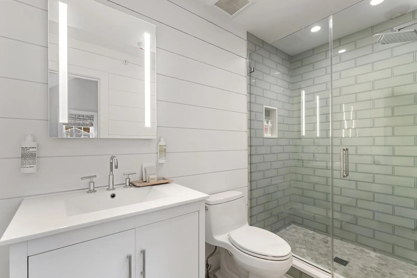 Shower in Nantucket Resort Collection