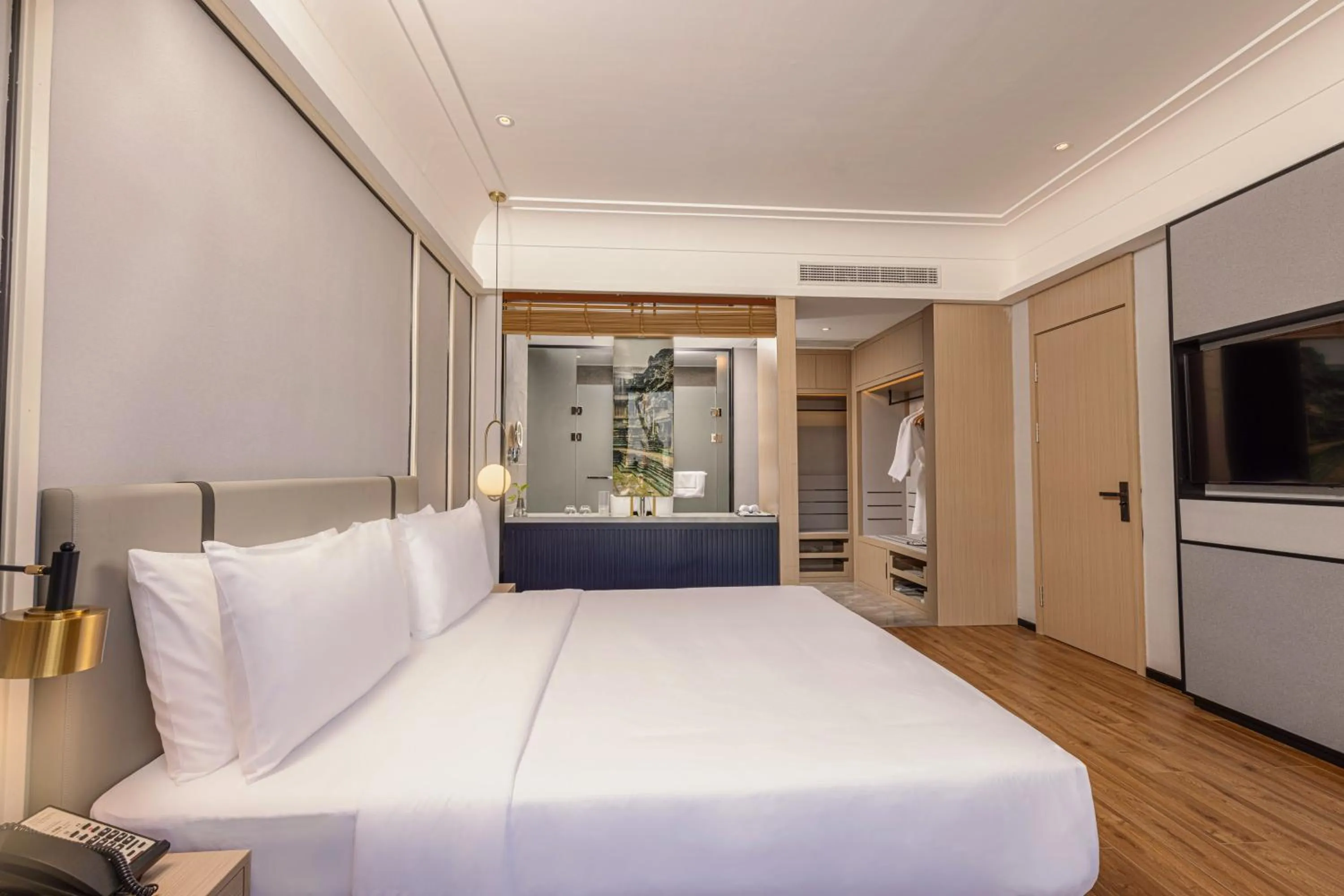 Bedroom, Bed in Marco Polo Hotel