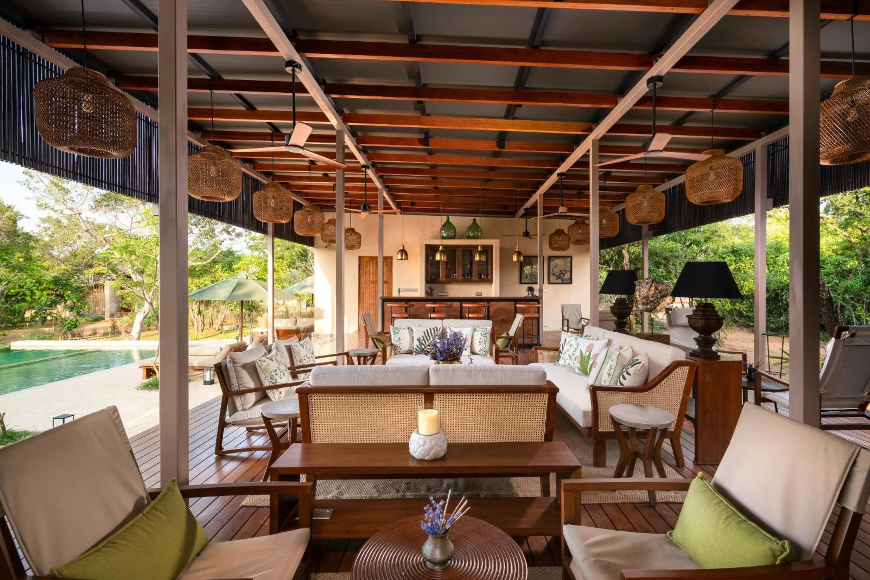 Lounge or bar in Taru Villas Villu - Wilpattu