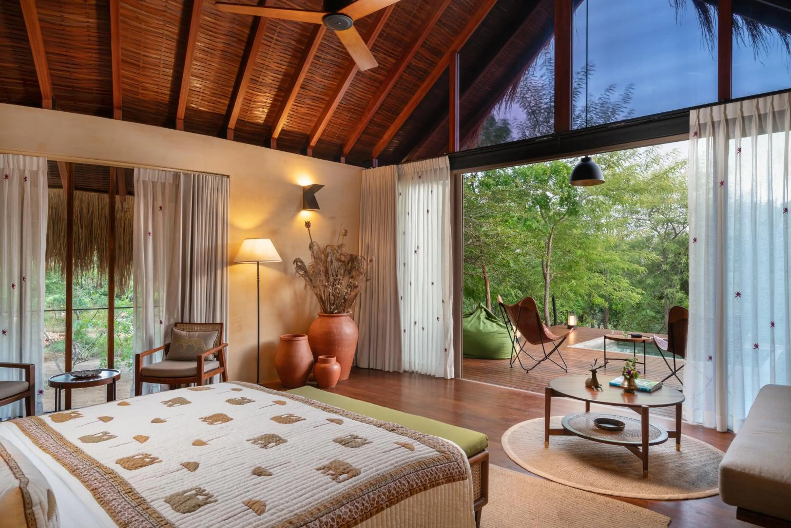 View (from property/room), Bed in Taru Villas Villu - Wilpattu