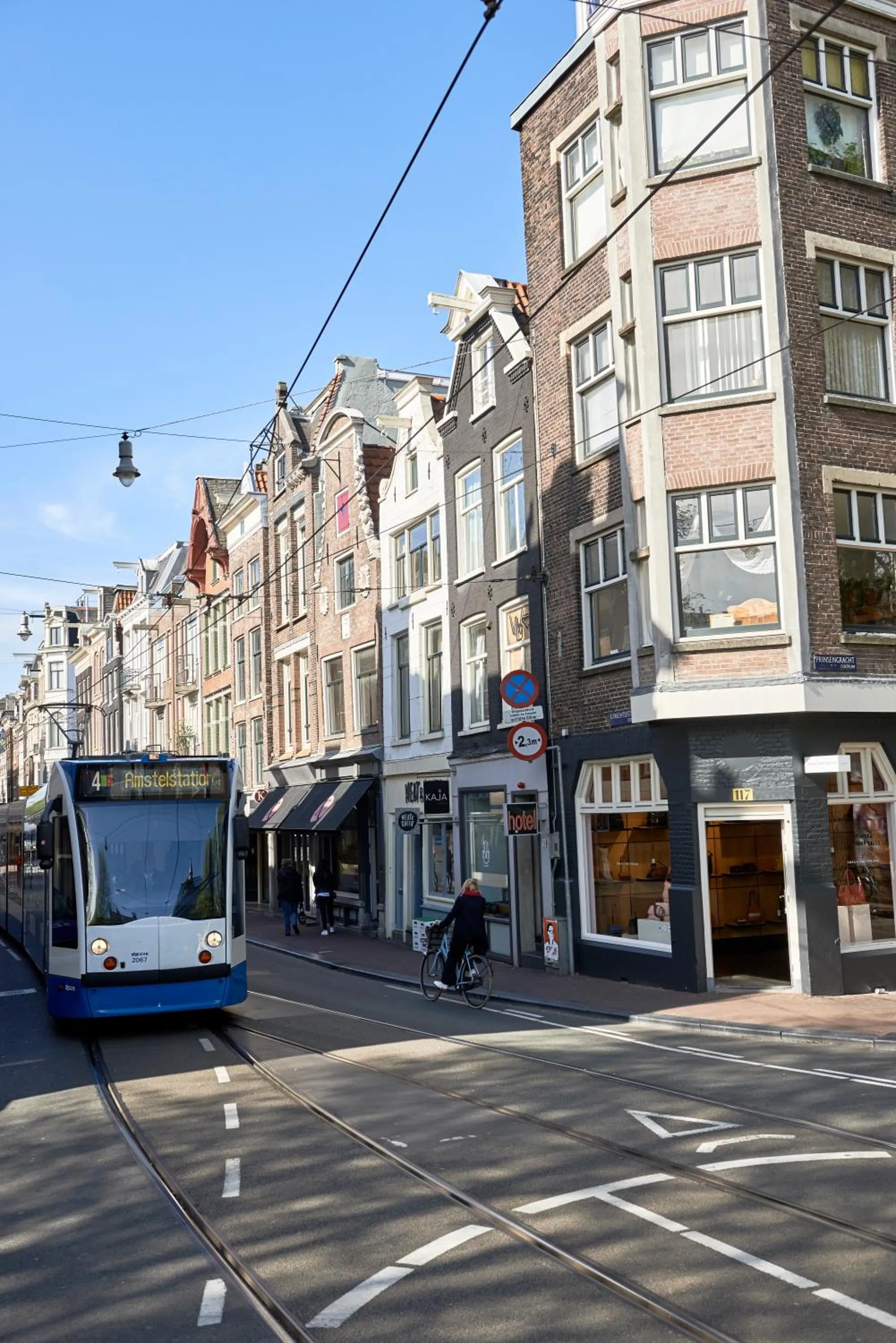 Neighbourhood in The Townhouse Hotel